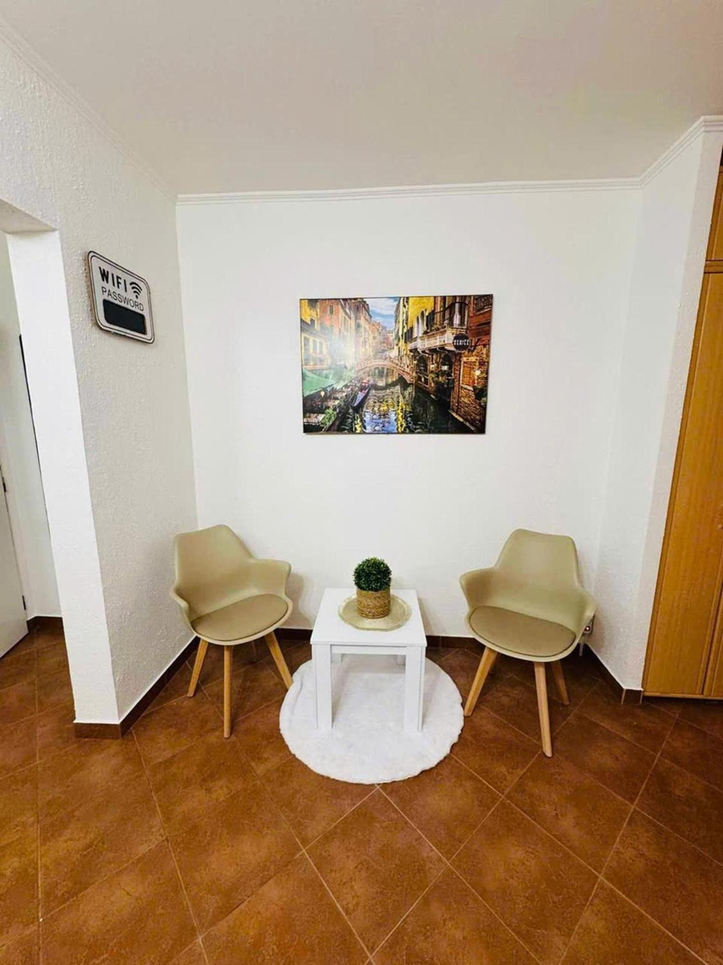 Apartment For Rent Near Center *