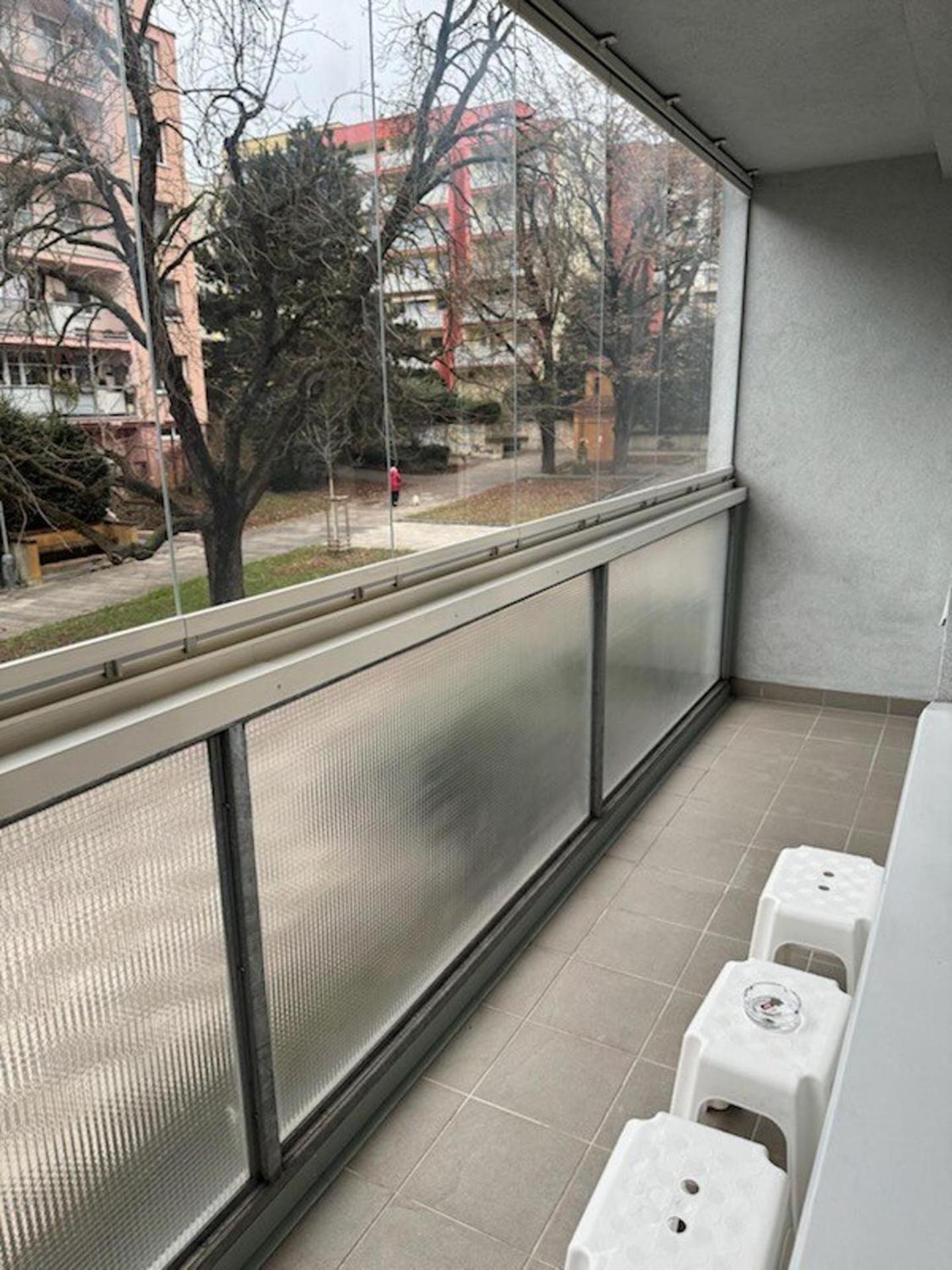 For Rent Near Center Apartment