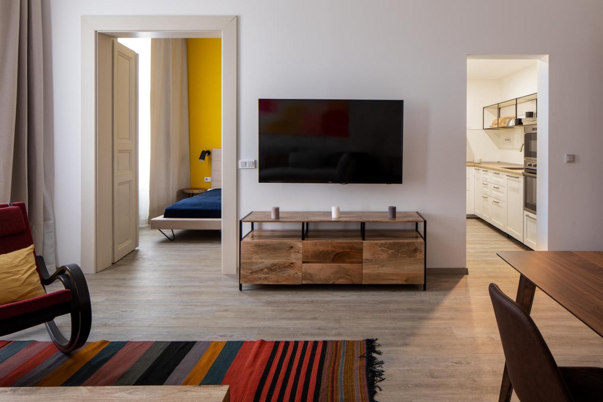Apartment Spectrum *