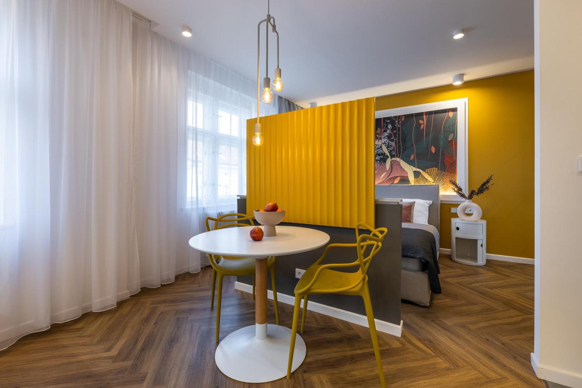 Modern & Stylish Jecna Appartement