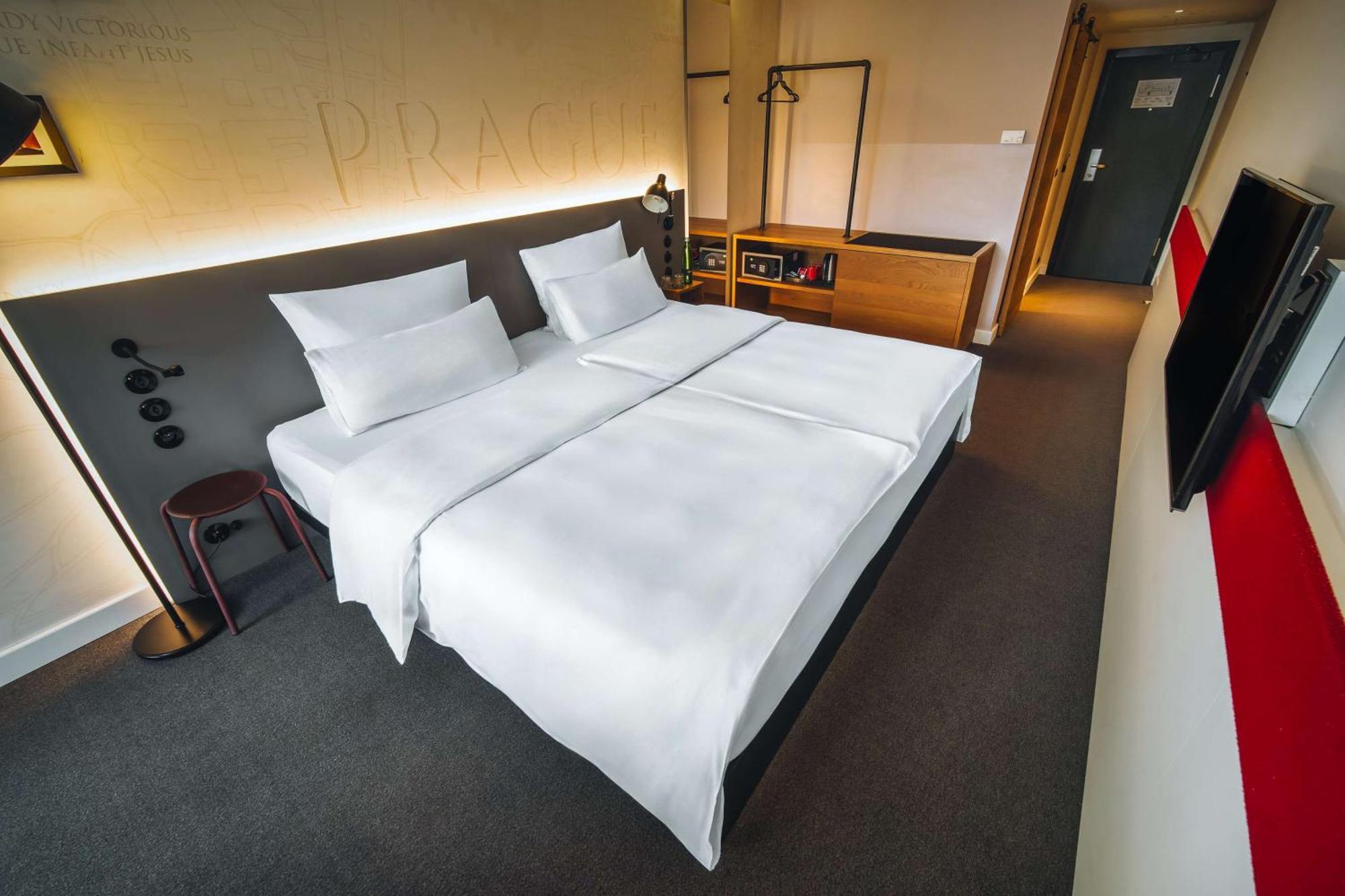 Otel Pentahotel Prag