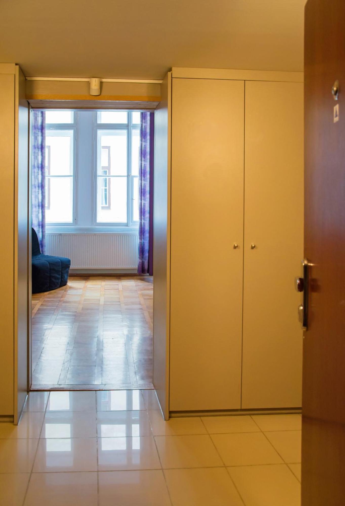 Apartamento Jindrisska 25 *