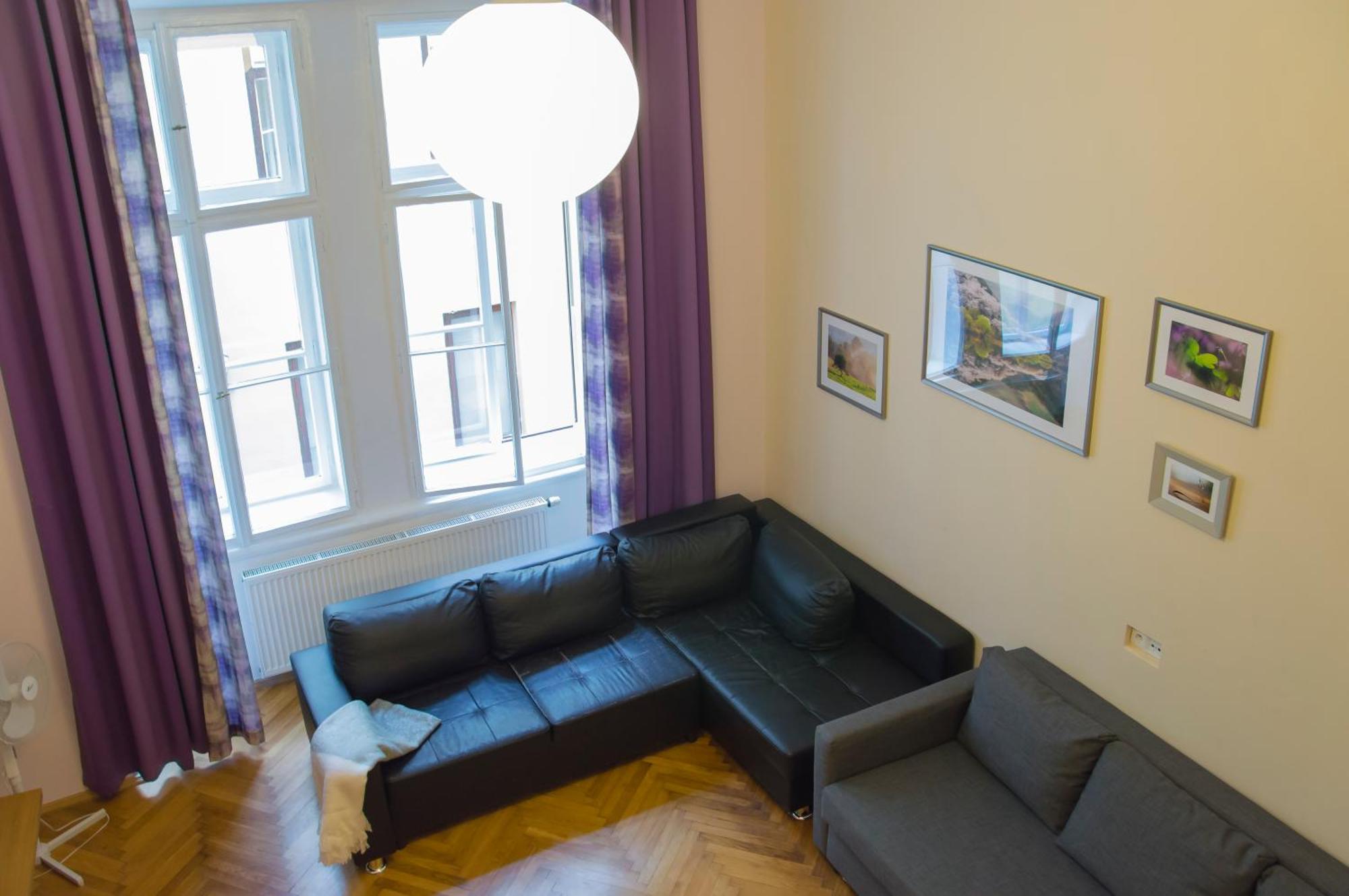 Apartamento Jindrisska 25 *