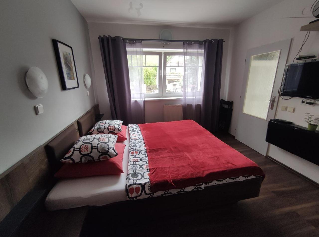 Apartment For Two Guests With Kitchen And Terrace *