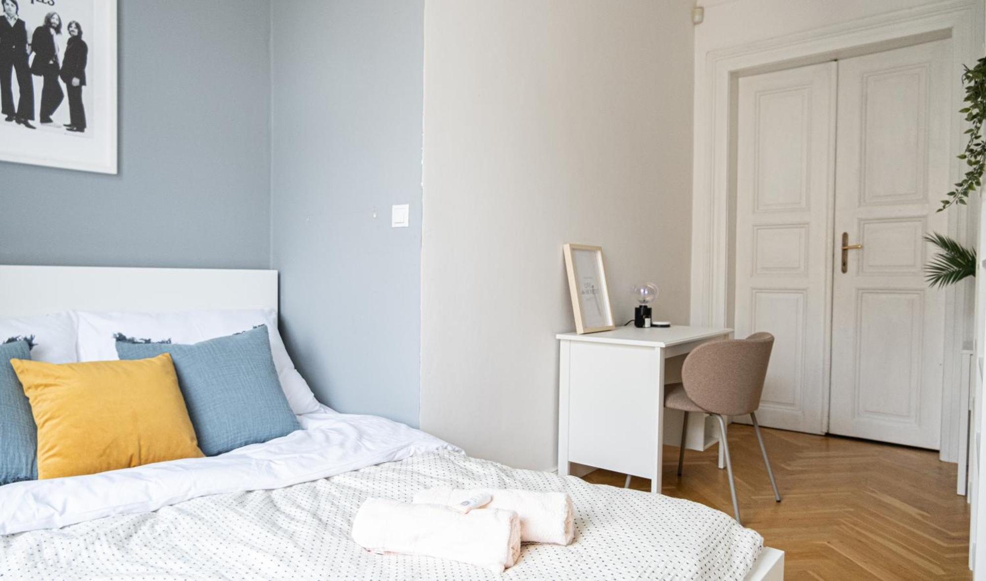 Apartment Spacious Near Castle *