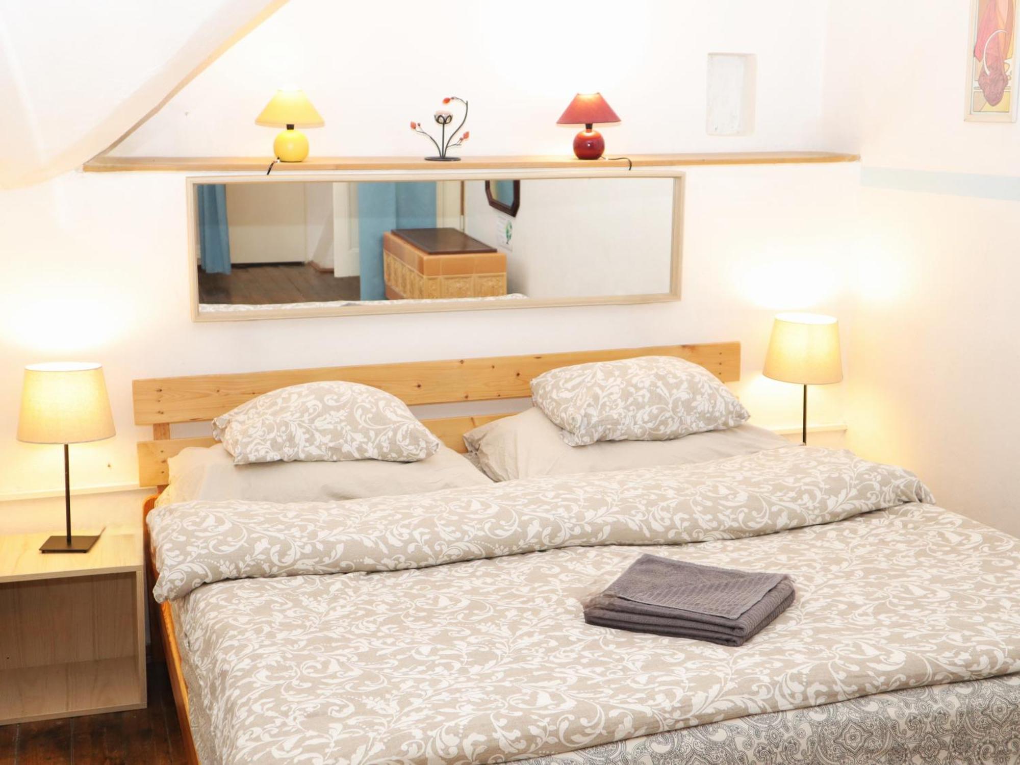 Old Town & Parking Assistance Homestay Prague