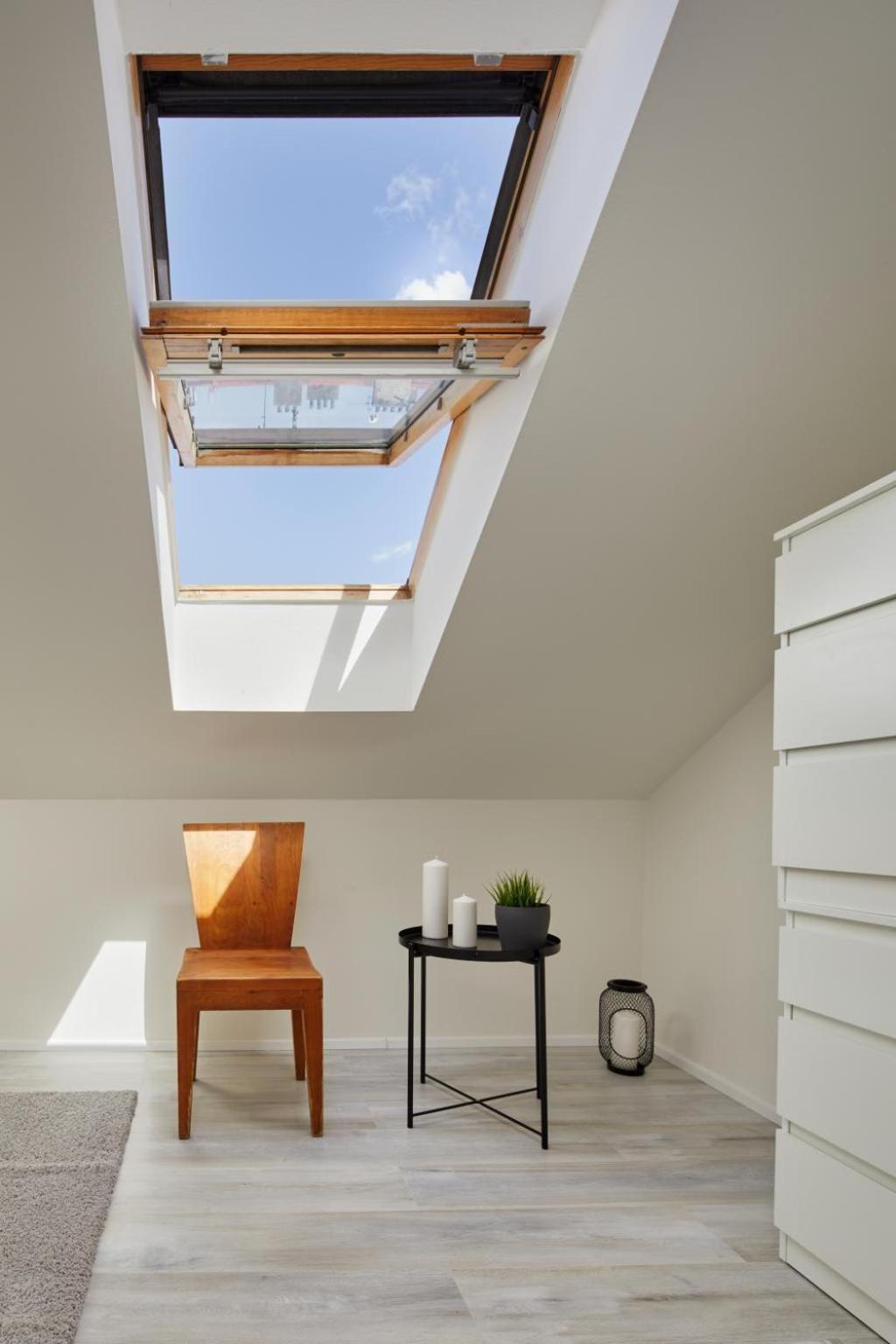 Apartment Days - Bright - Fast Wifi - Quiet Area