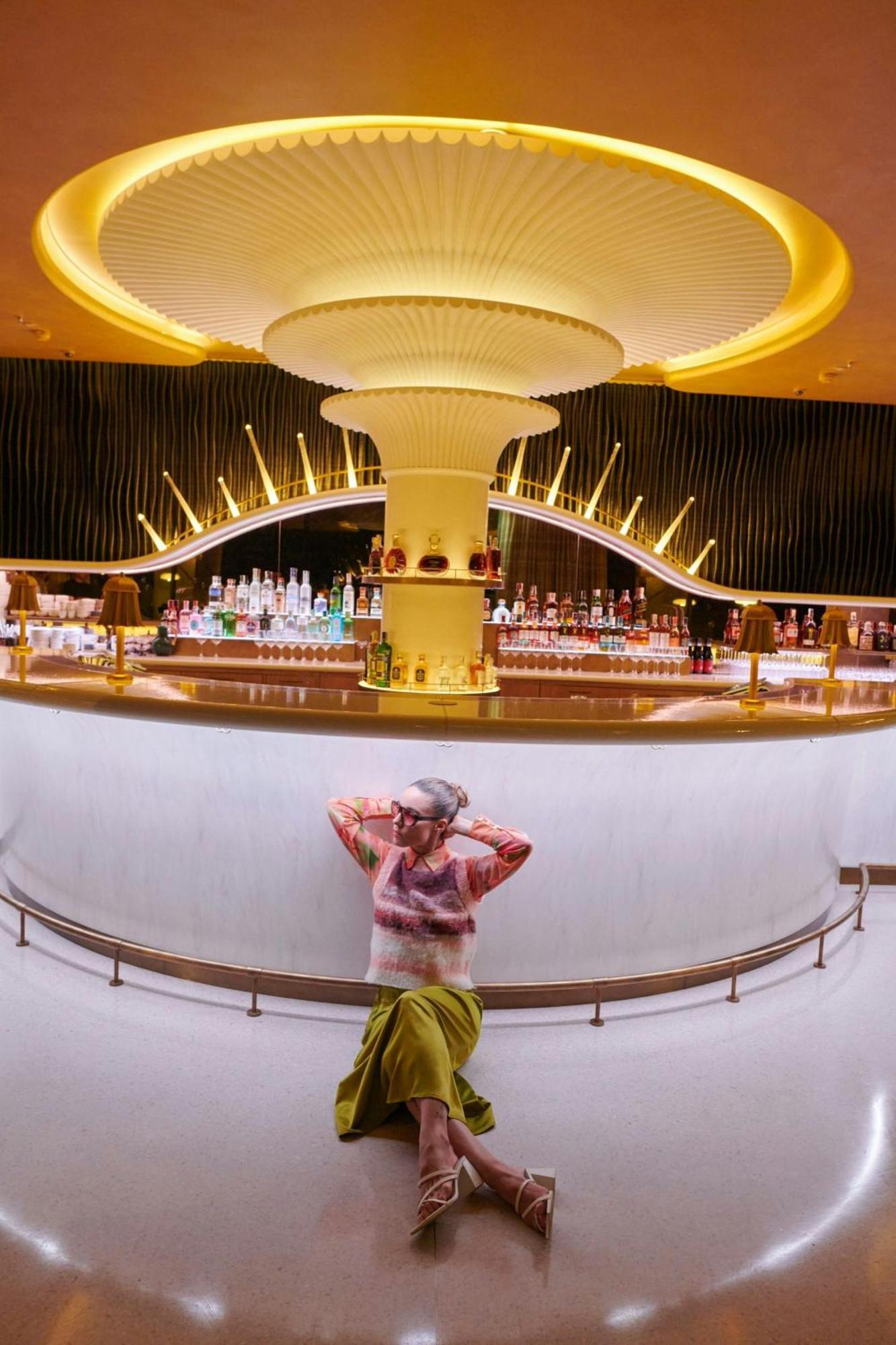 W Hotel 5*