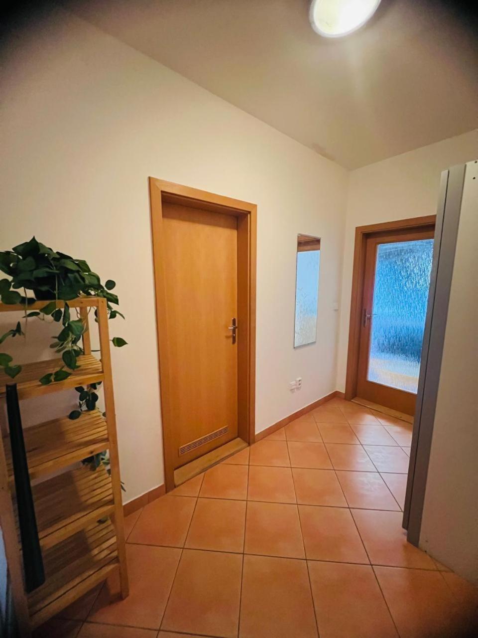 Apartment Krashapartm *