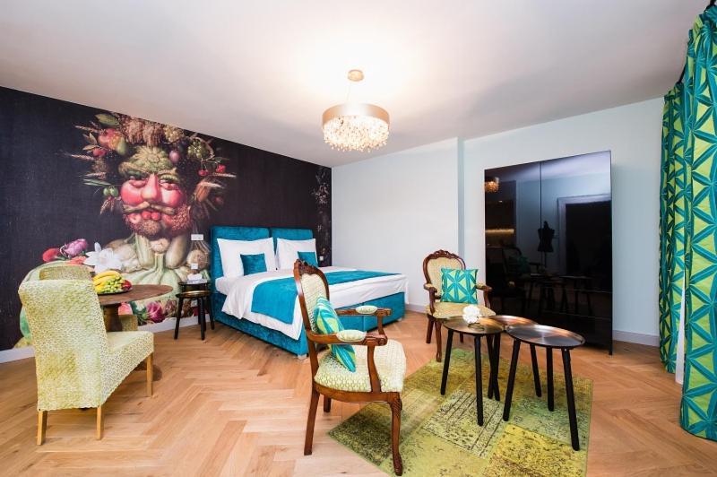 Hotel Old Royal Post Boutique & Premium