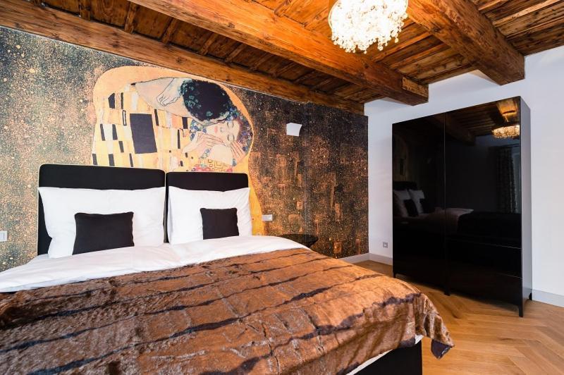 Old Royal Post Boutique & Premium 5*