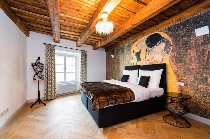 Old Royal Post Boutique & Premium 5* Prague