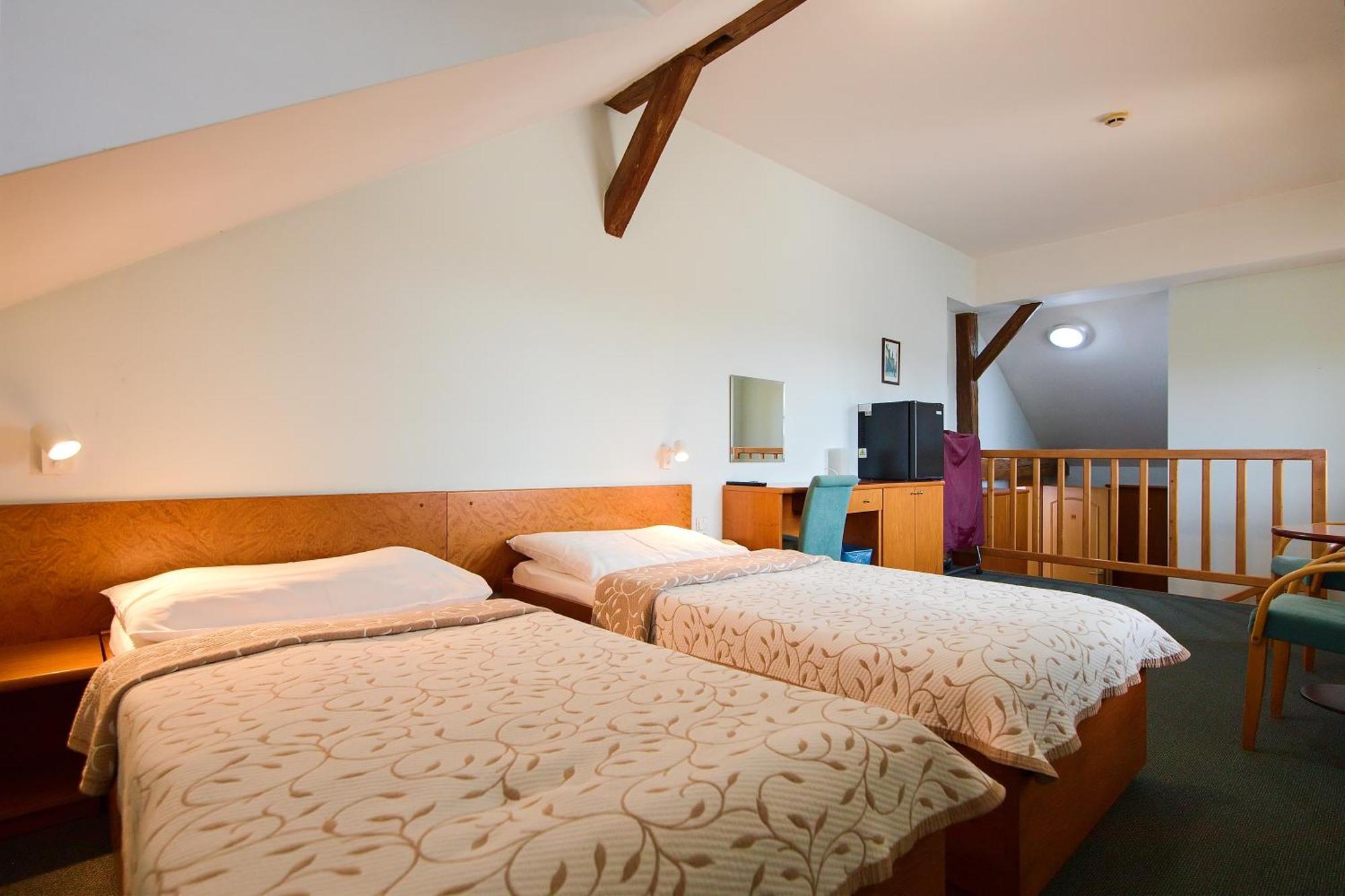 čertousy Hotel 3*