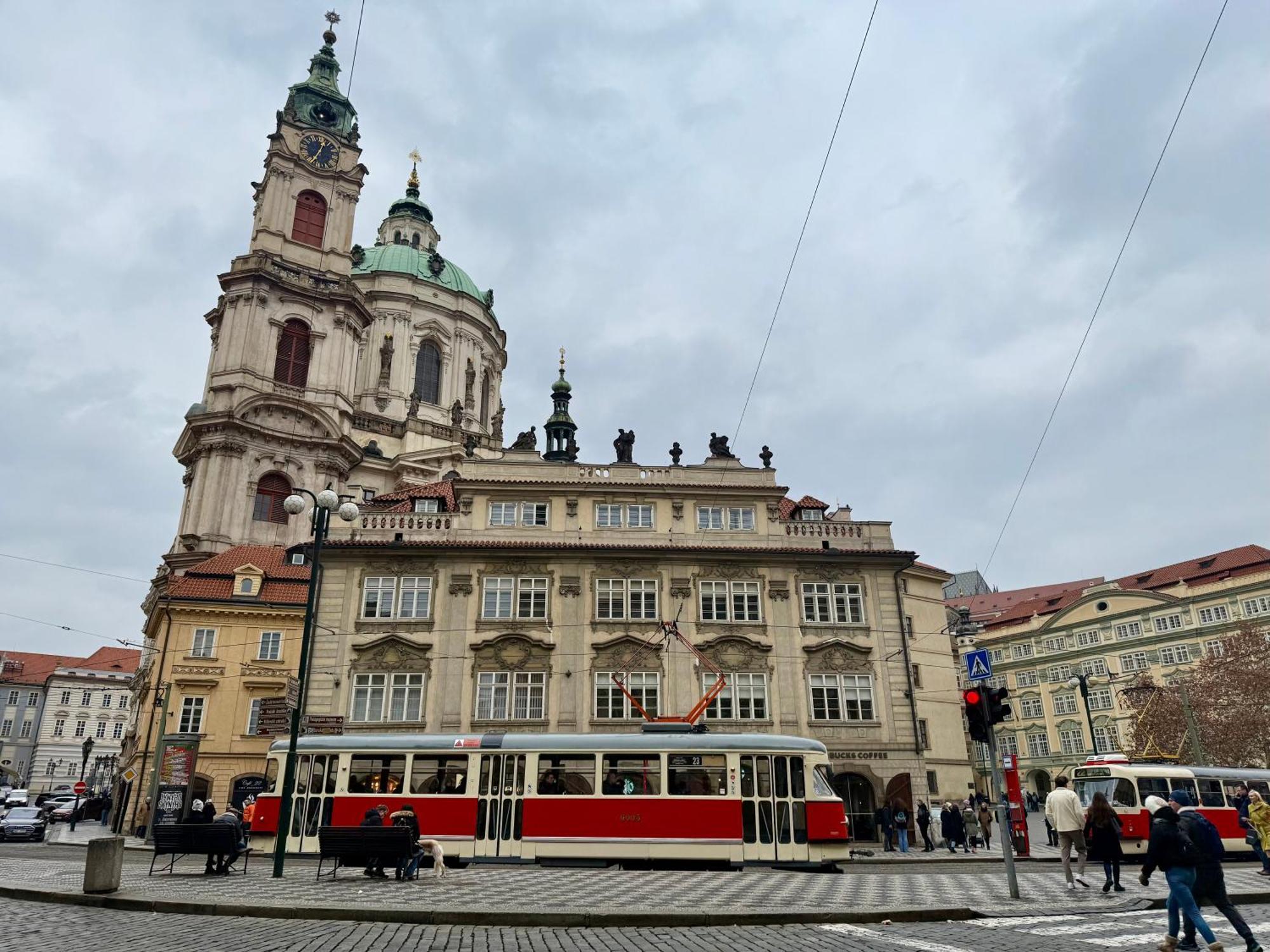Unique Charles Bridge 2bdr Apartment. Prague