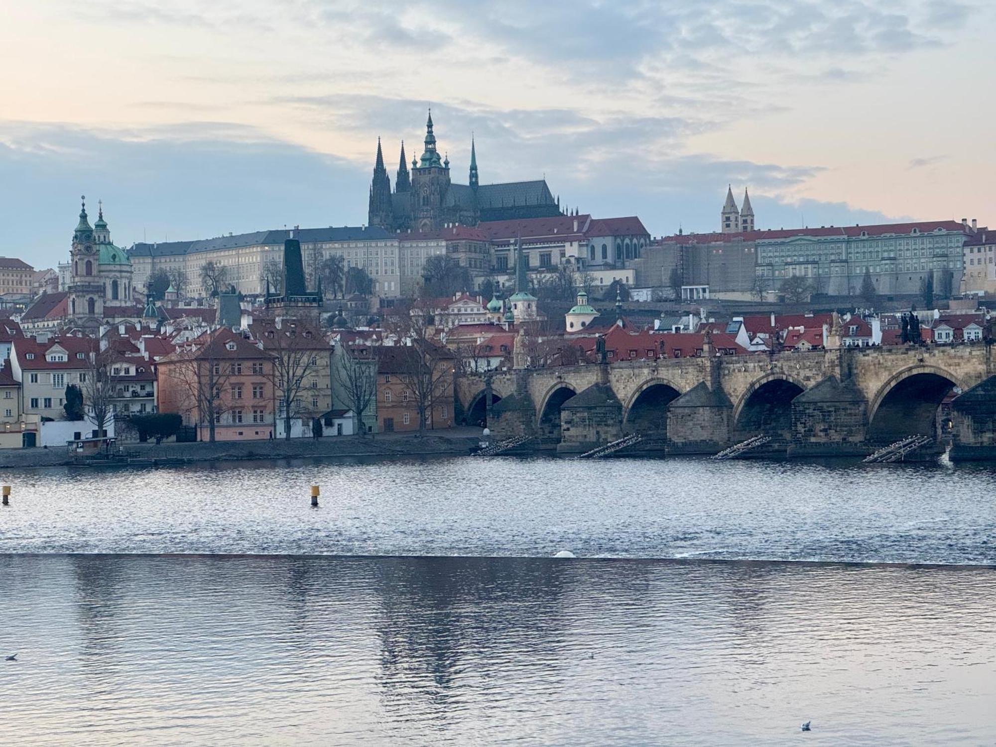Charles Bridge Apartment Prague