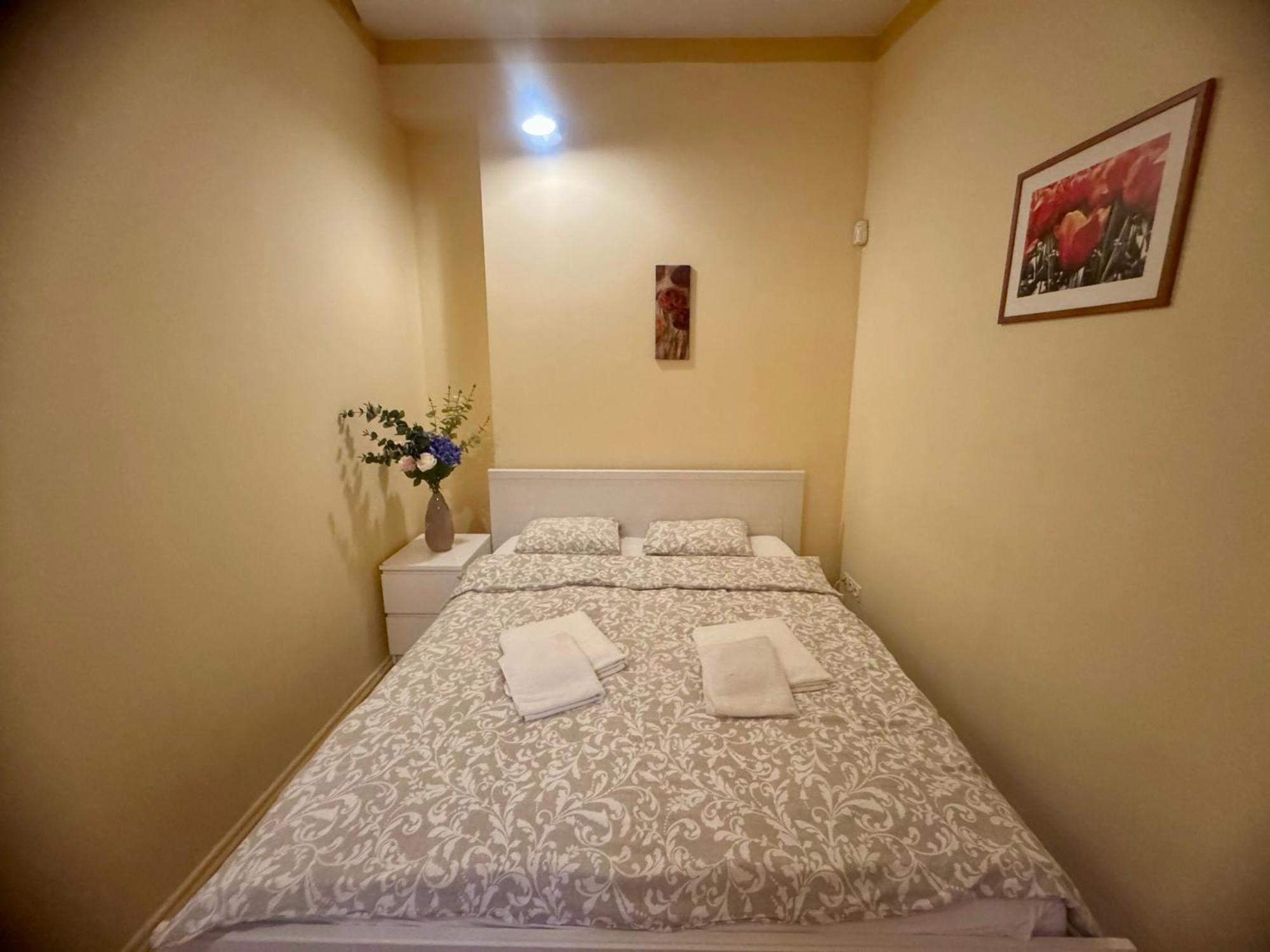 Venceslao Square Apartment