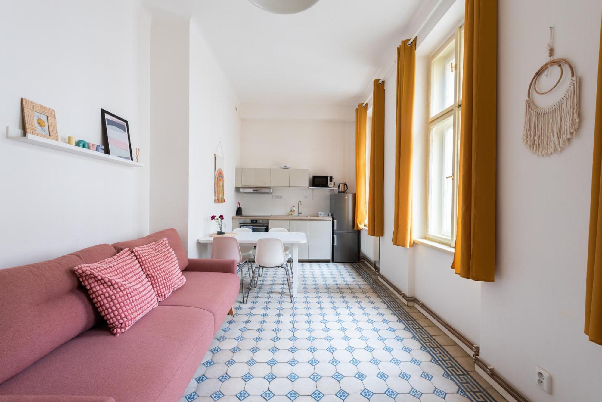 Tesnov Apartamento