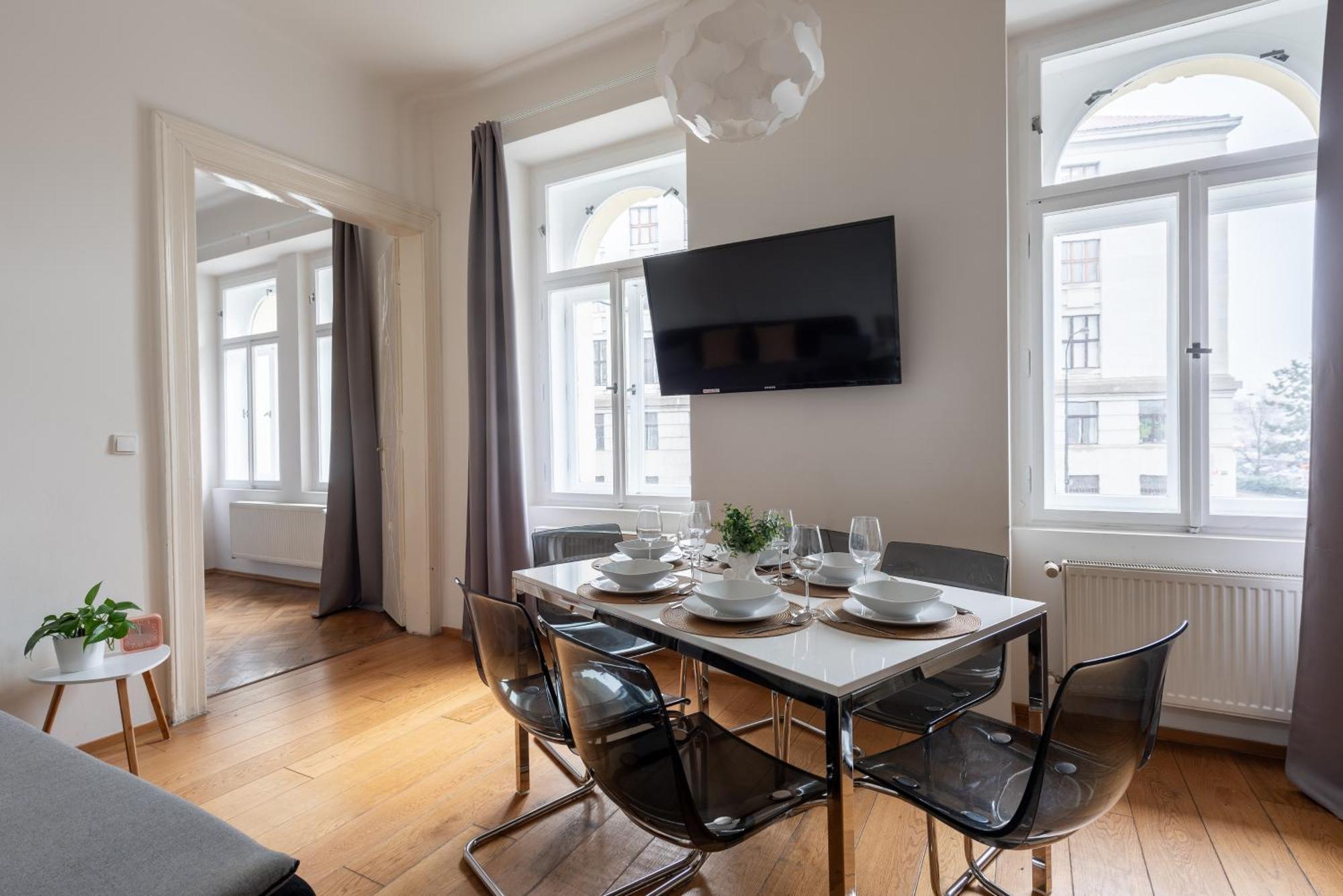 Tesnov Aparthotel 2*