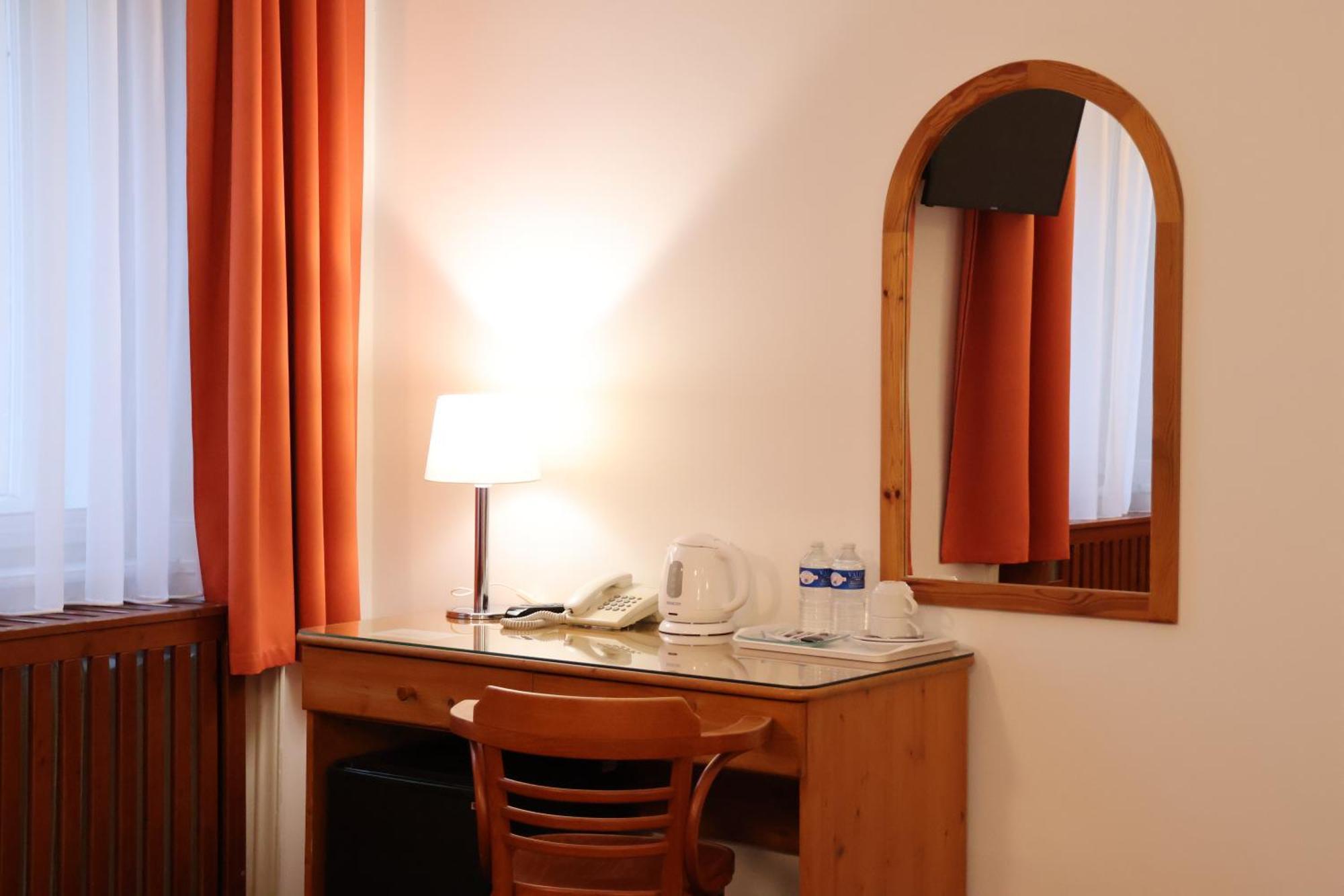 Hotel Unitas 3*