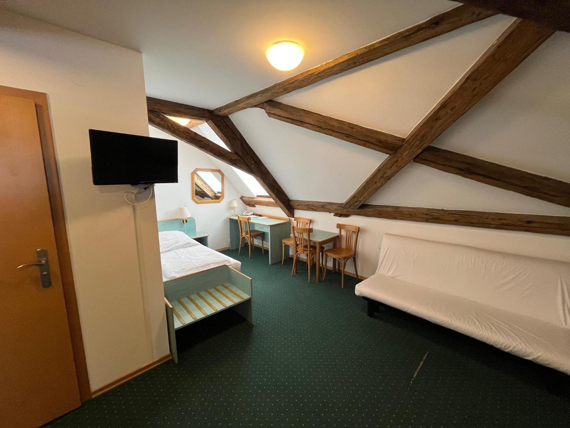 Adalbert Ecohotel Hotel