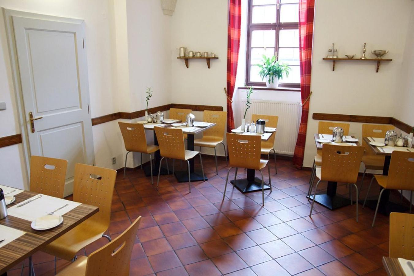 Adalbert Ecohotel Prague