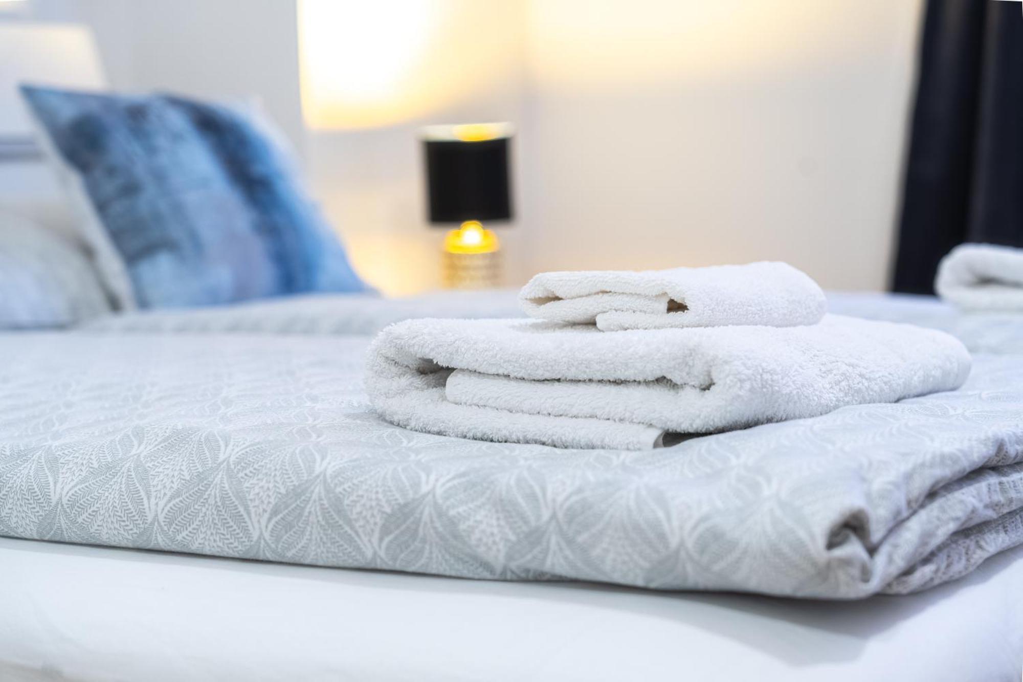 1 New Just Steps Away From Old Town And The Florence Bus Station * Prague
