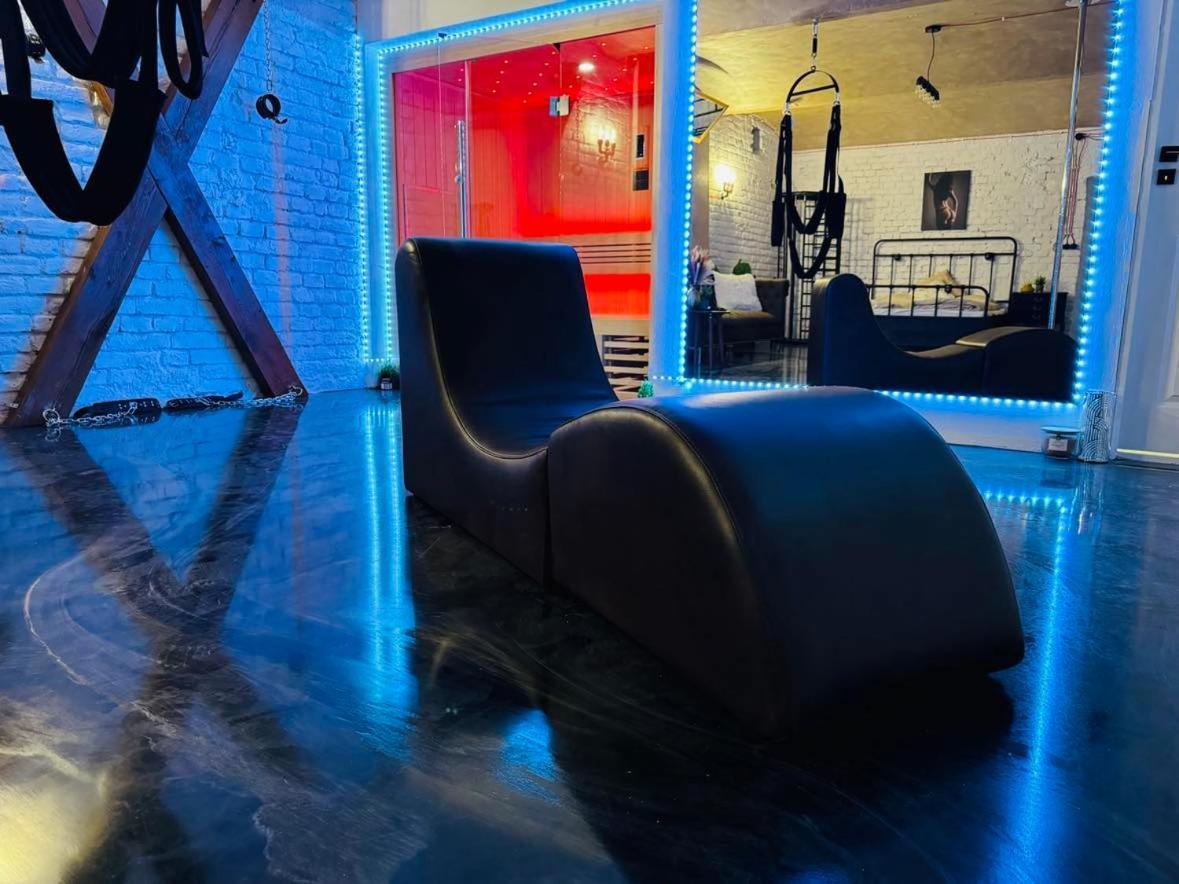 50 Shades Of Karlin Hotel 5*