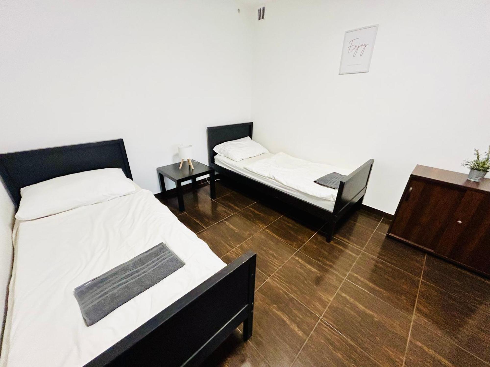 Appartement With Free Parking 5 *