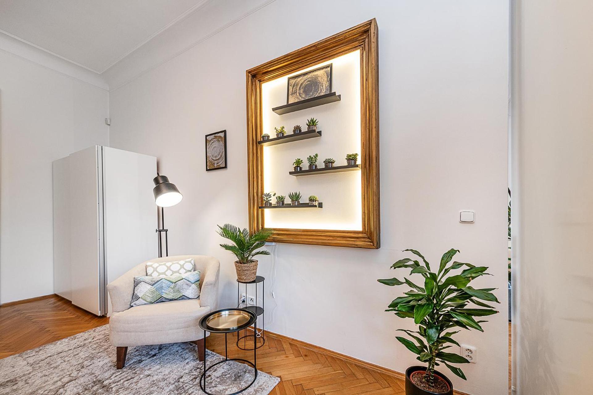 Apartment Spacious Two-bedroom In Old Town Prague