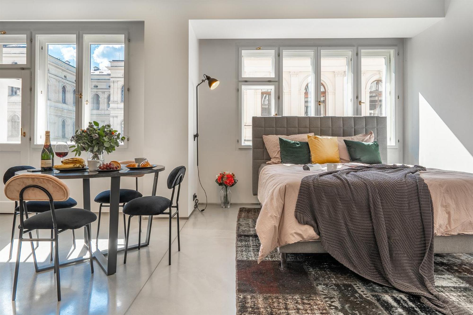 The Grand Krocinova Loft - Golden Bond Retreat * Prague