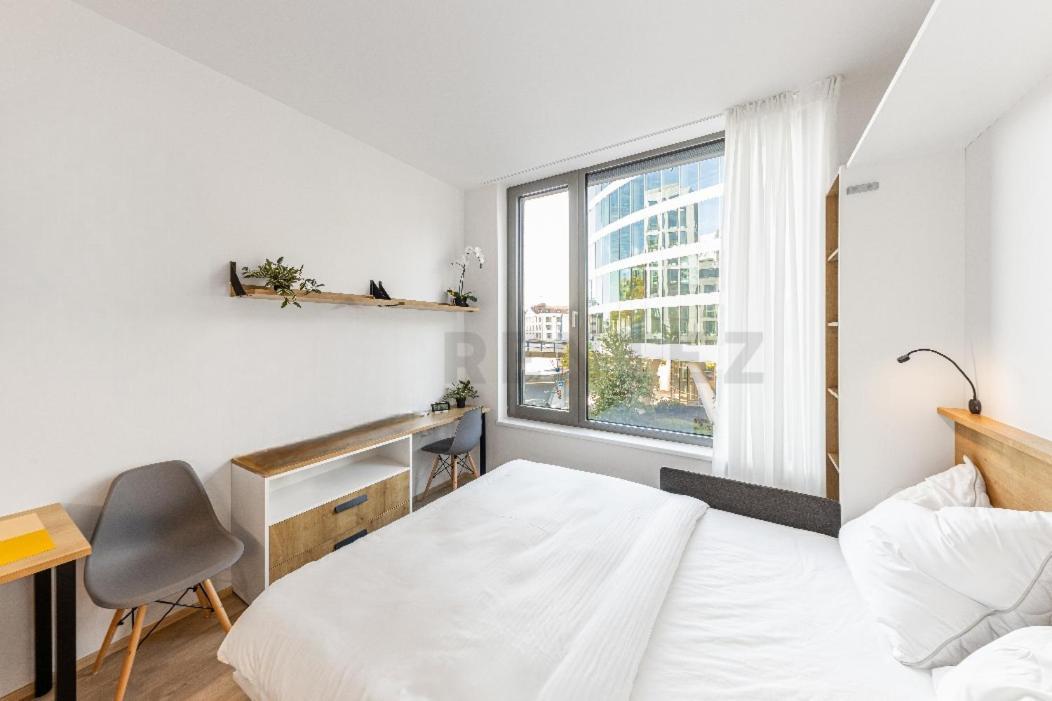 Mymozart Lux