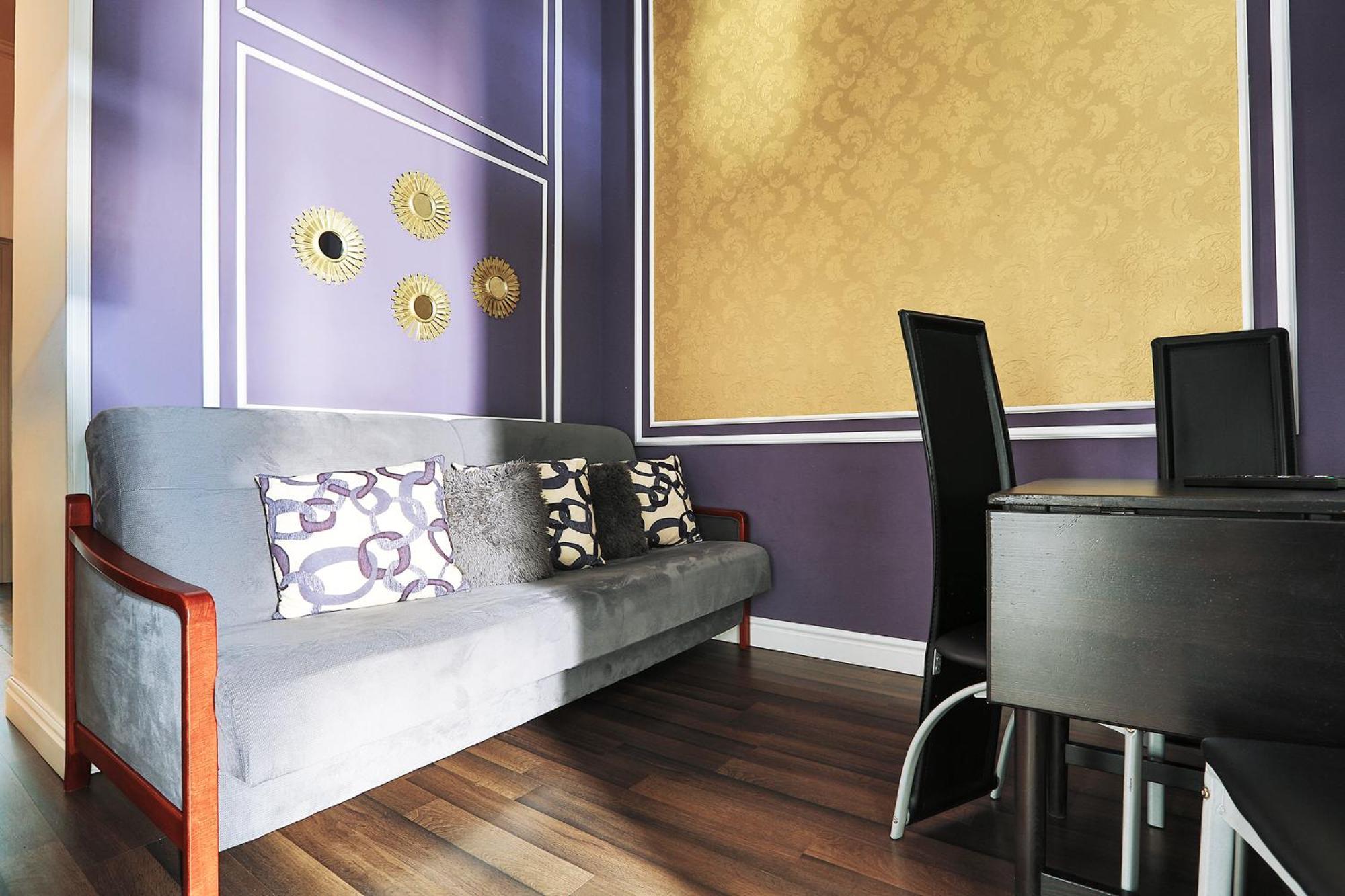 Two-bedroom Haven In The Old Town Apartamento