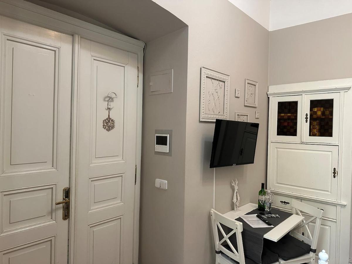 Stylovy V Srdci Prahy Apartment Prague