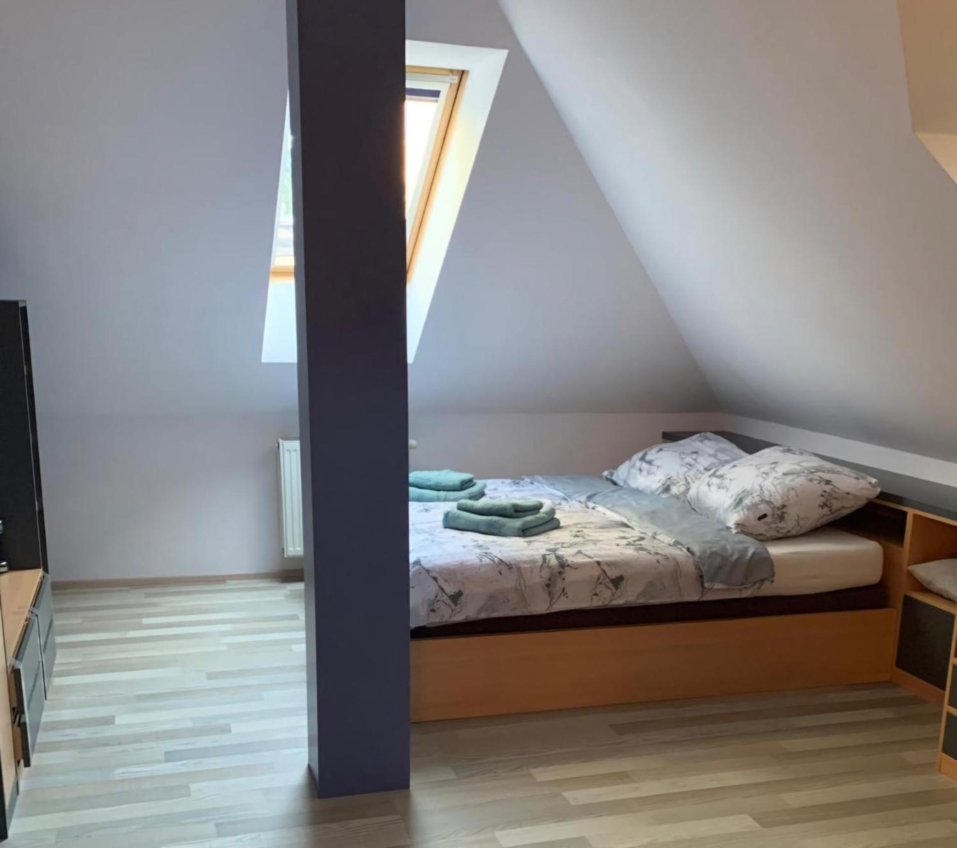 Rodinny Dum 8, Kobylisy Villa Prague