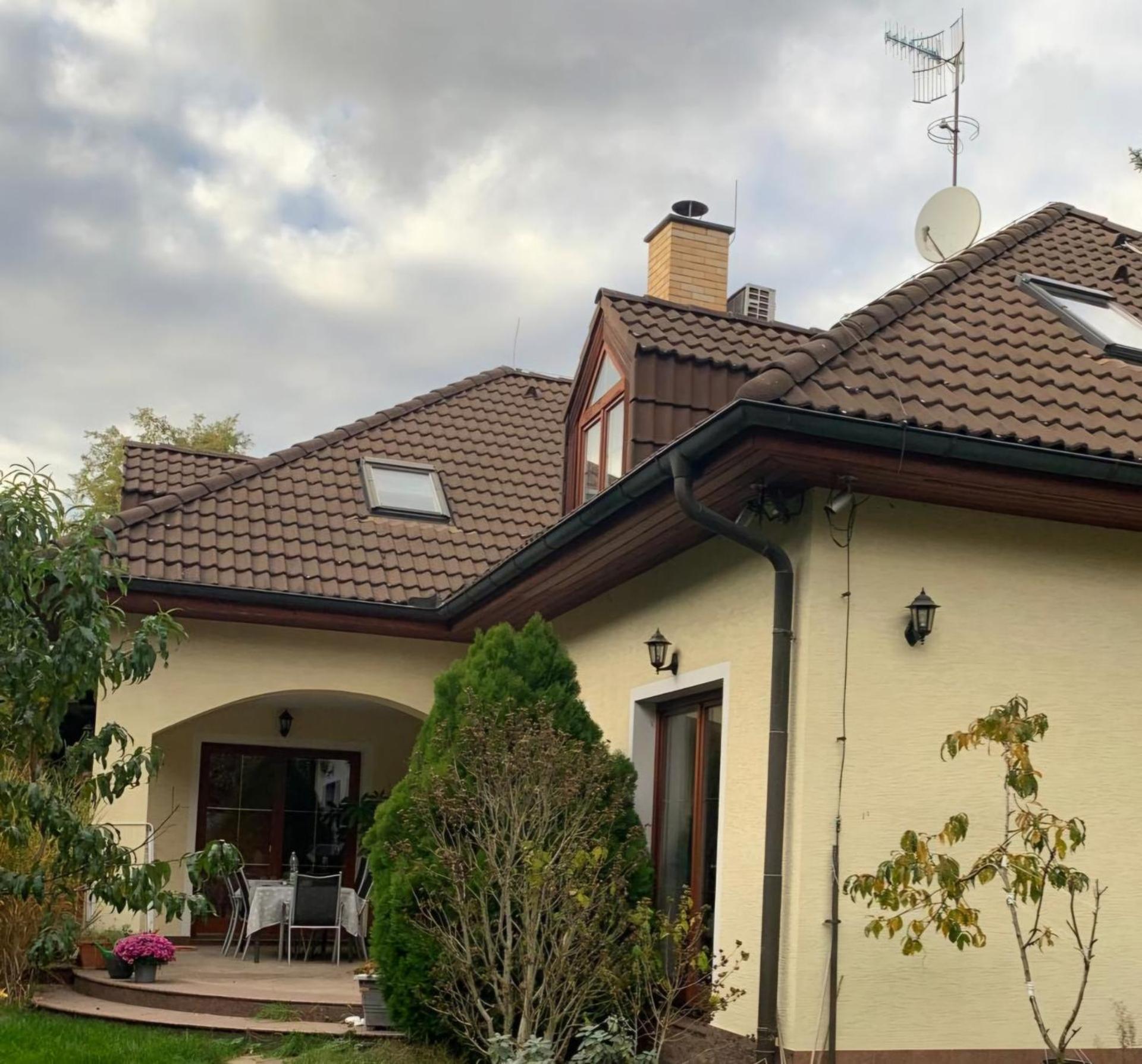 Rodinny Dum 8, Kobylisy Villa Prague