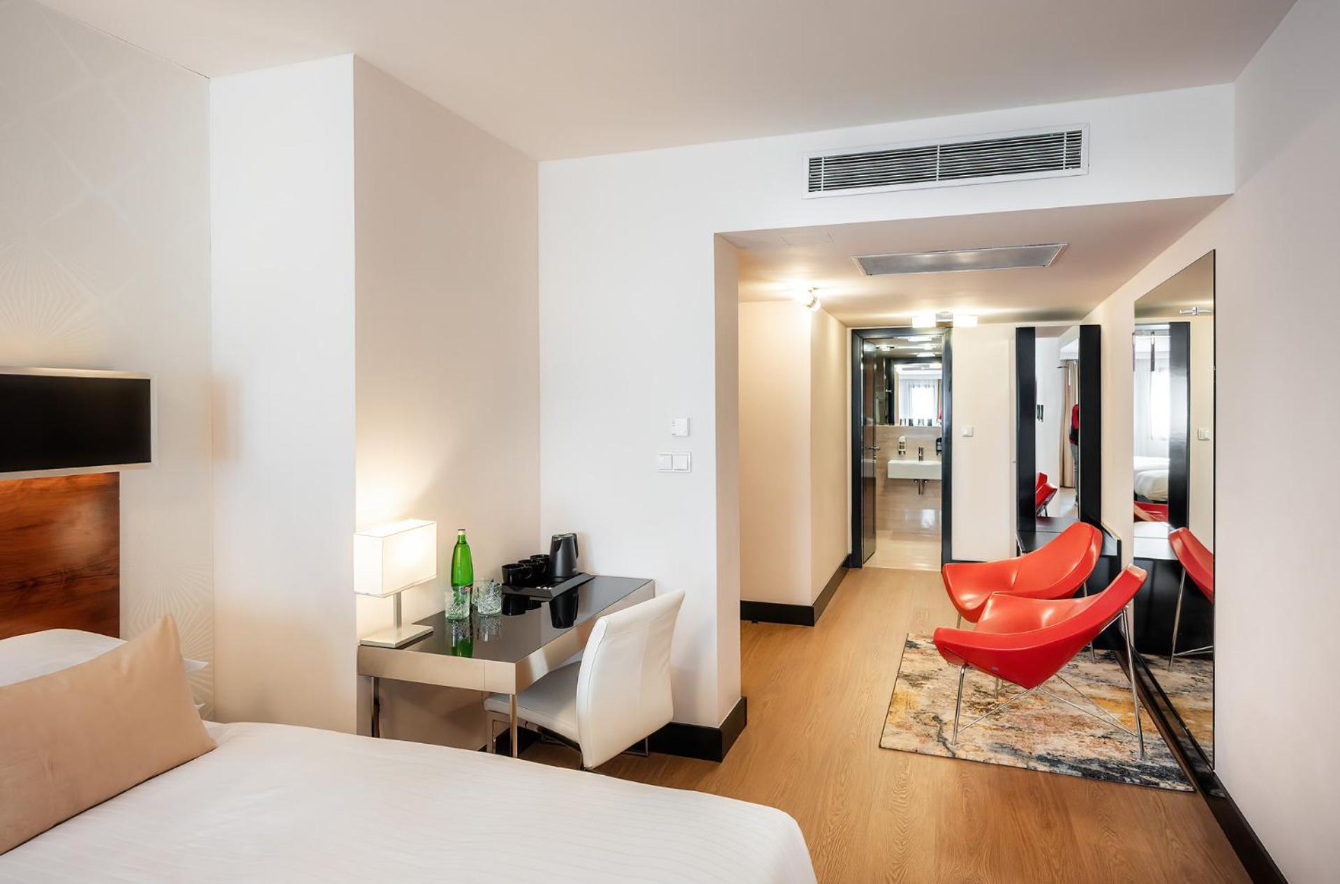 Grand Majestic 4* Prague