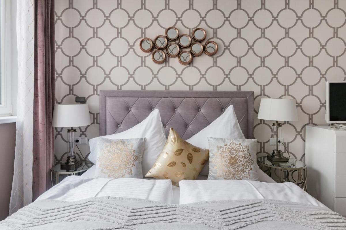Apartment Pastel Art Deco 3bdr Ruterra *