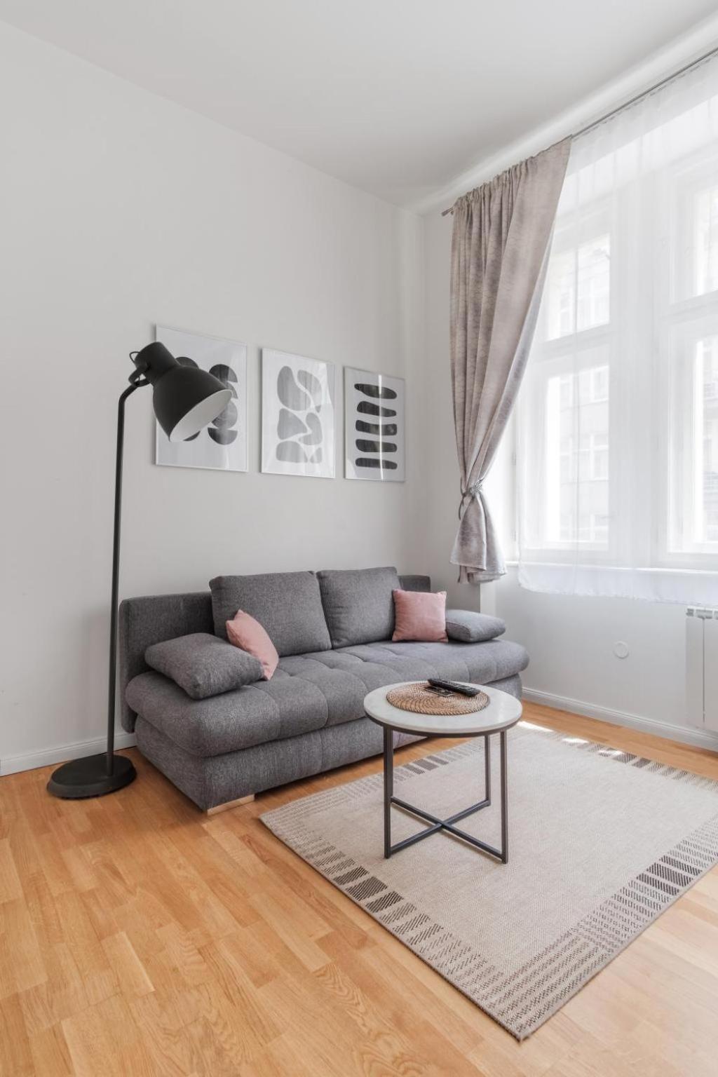 Days - Elegant Near Wenceslas Square Appartement