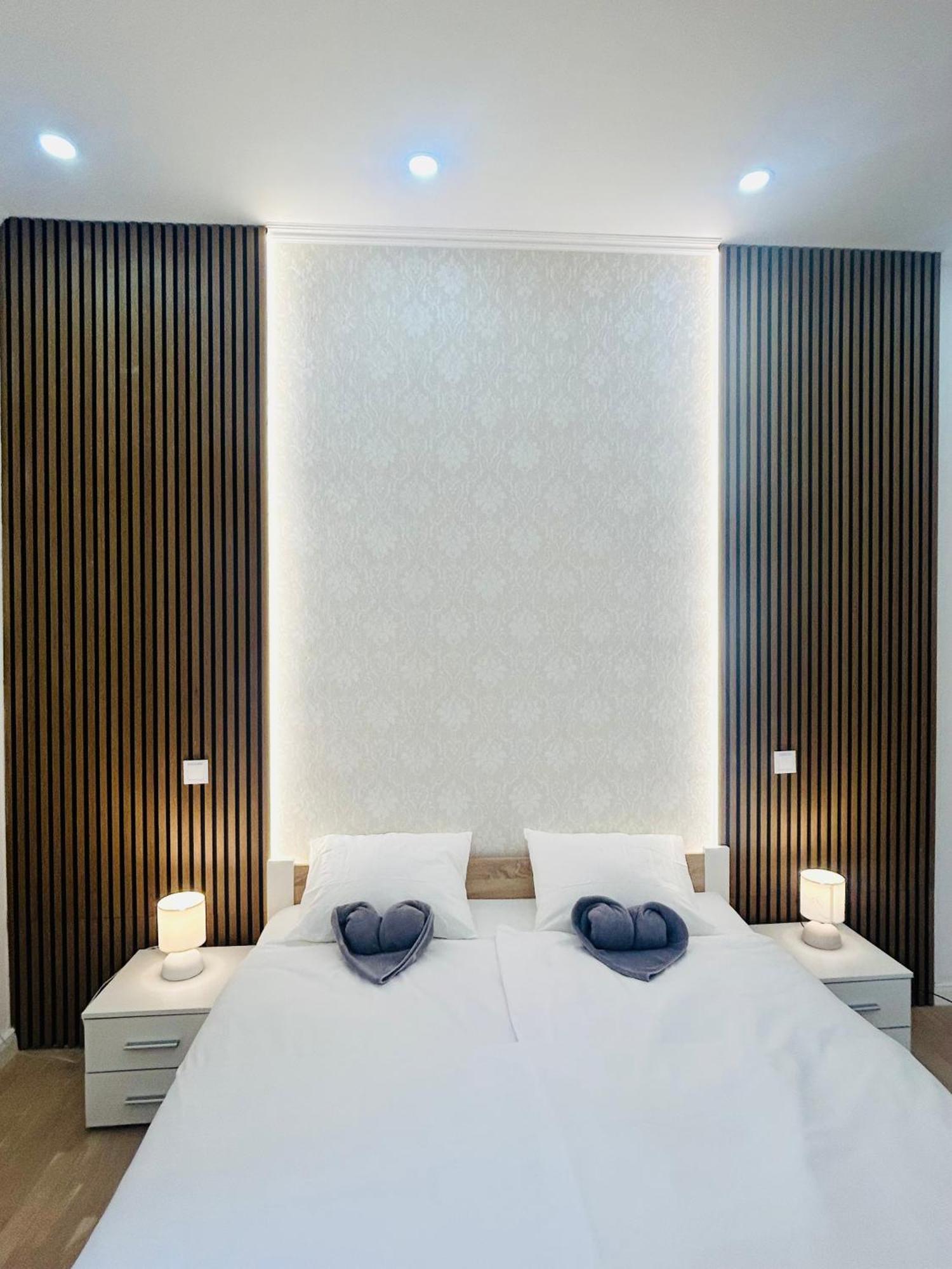 New Design & Style 50m From Wenceslas Square *