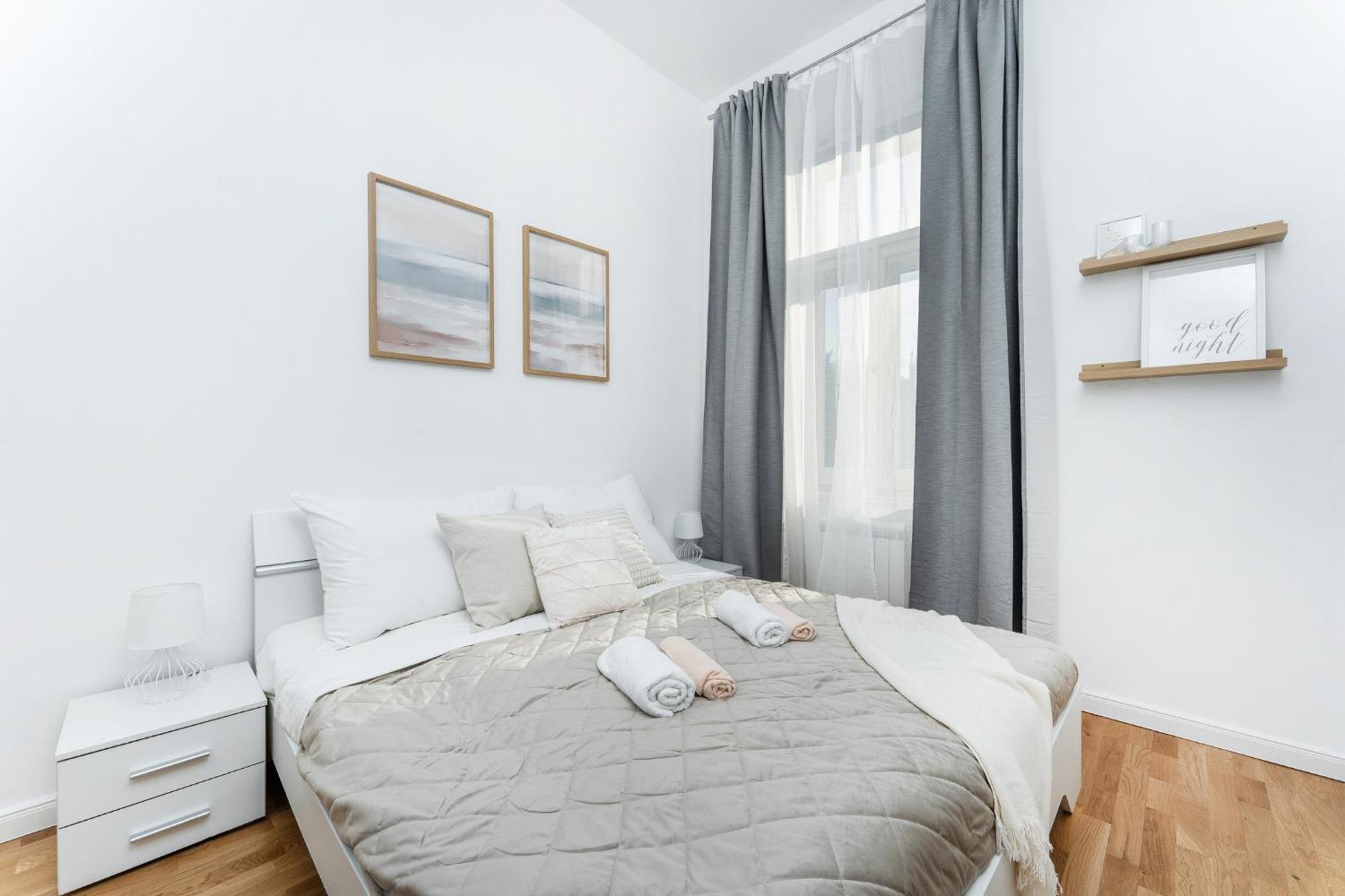 Apartment Sunny One Bedroom Flat With National Museum View Prague