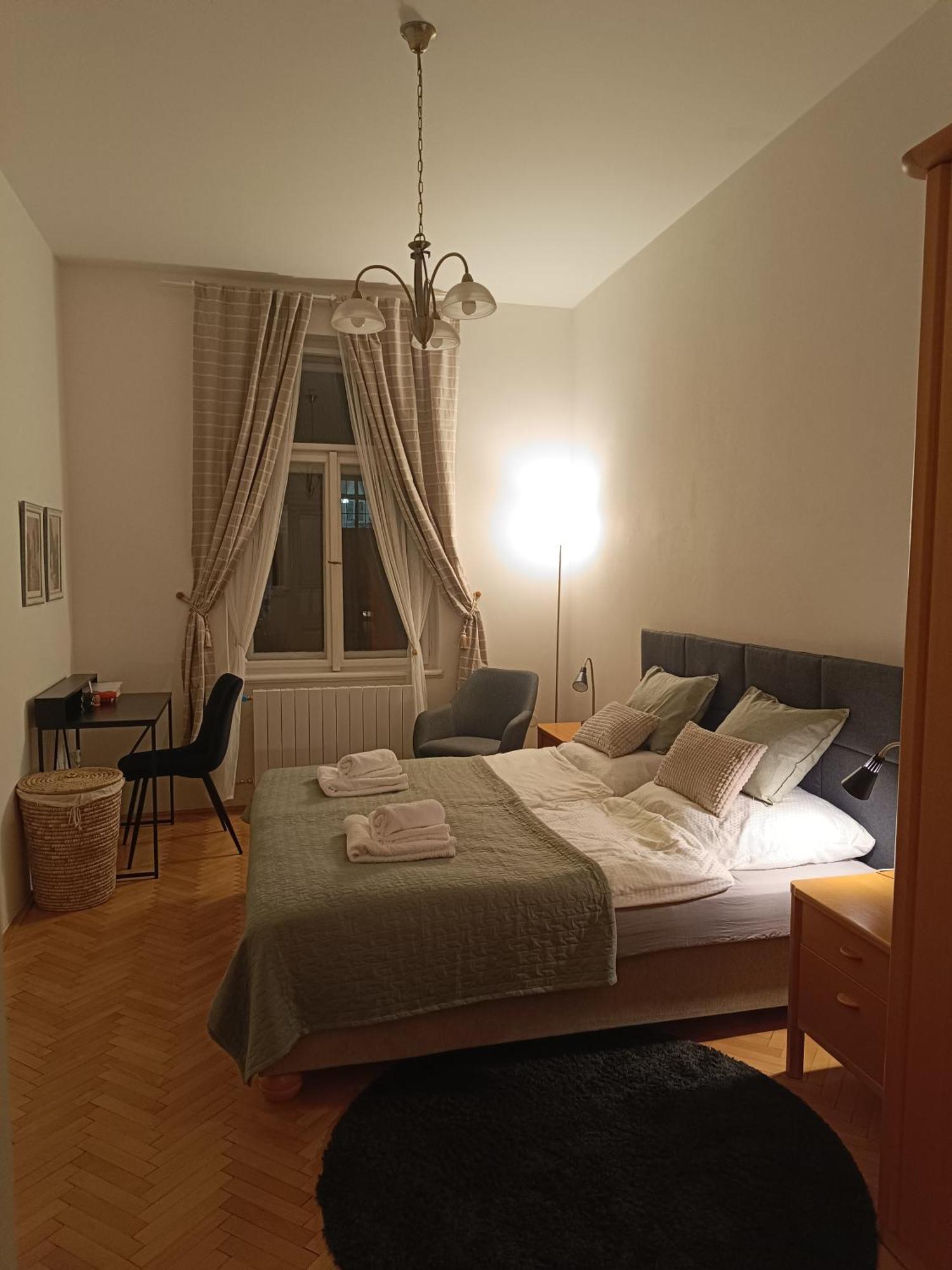 Janlouis * Prague