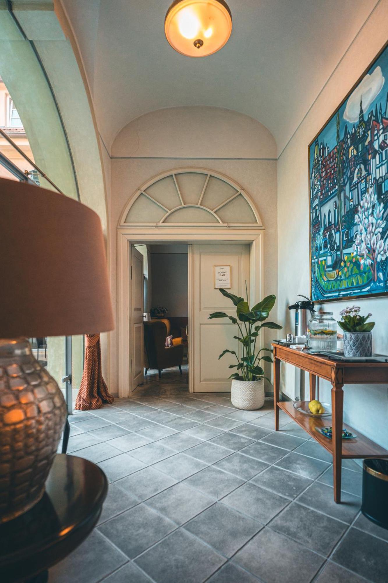 Hotel Appia Residences 4*