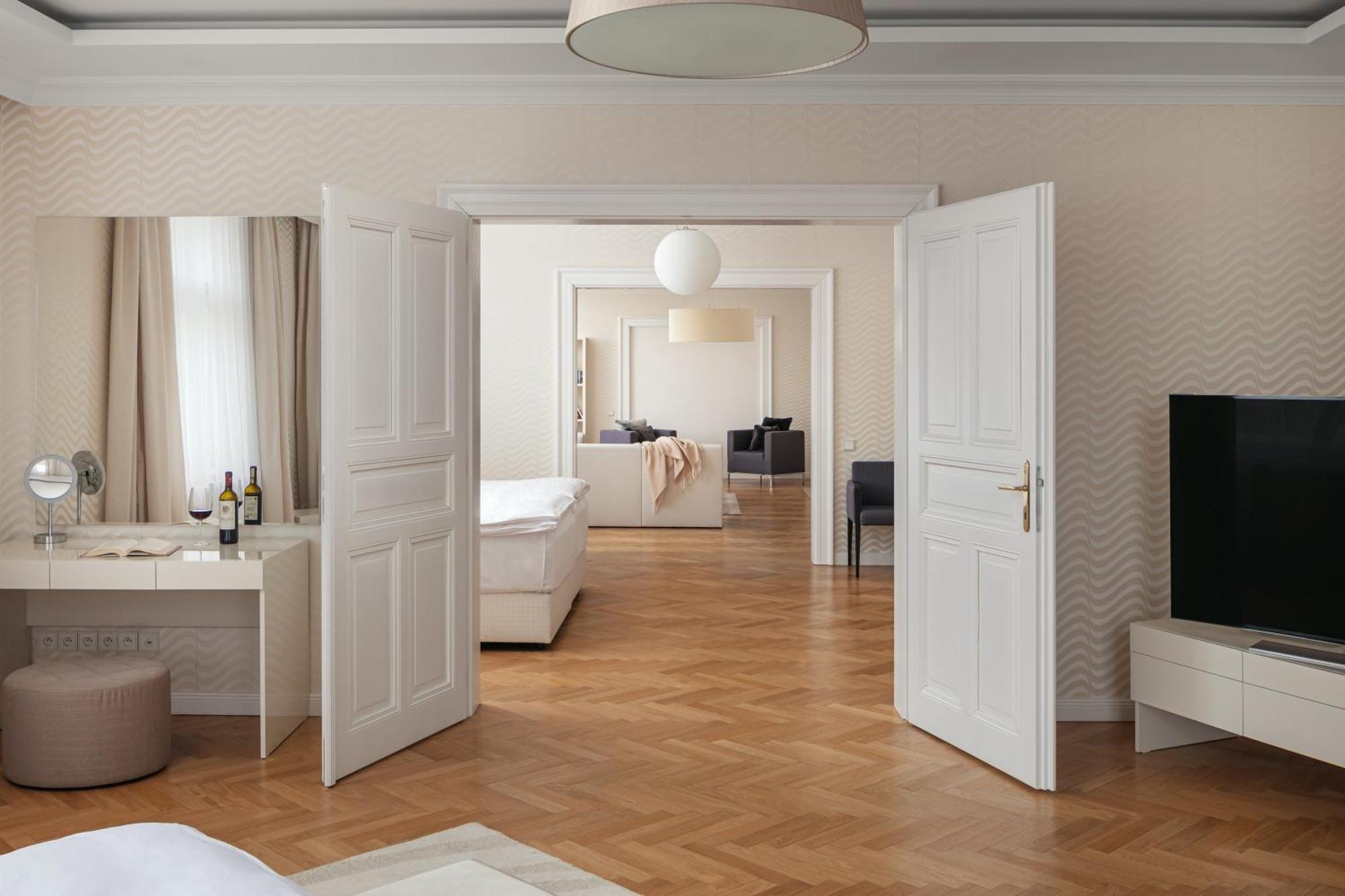Appart hôtel R16 Residences 5*