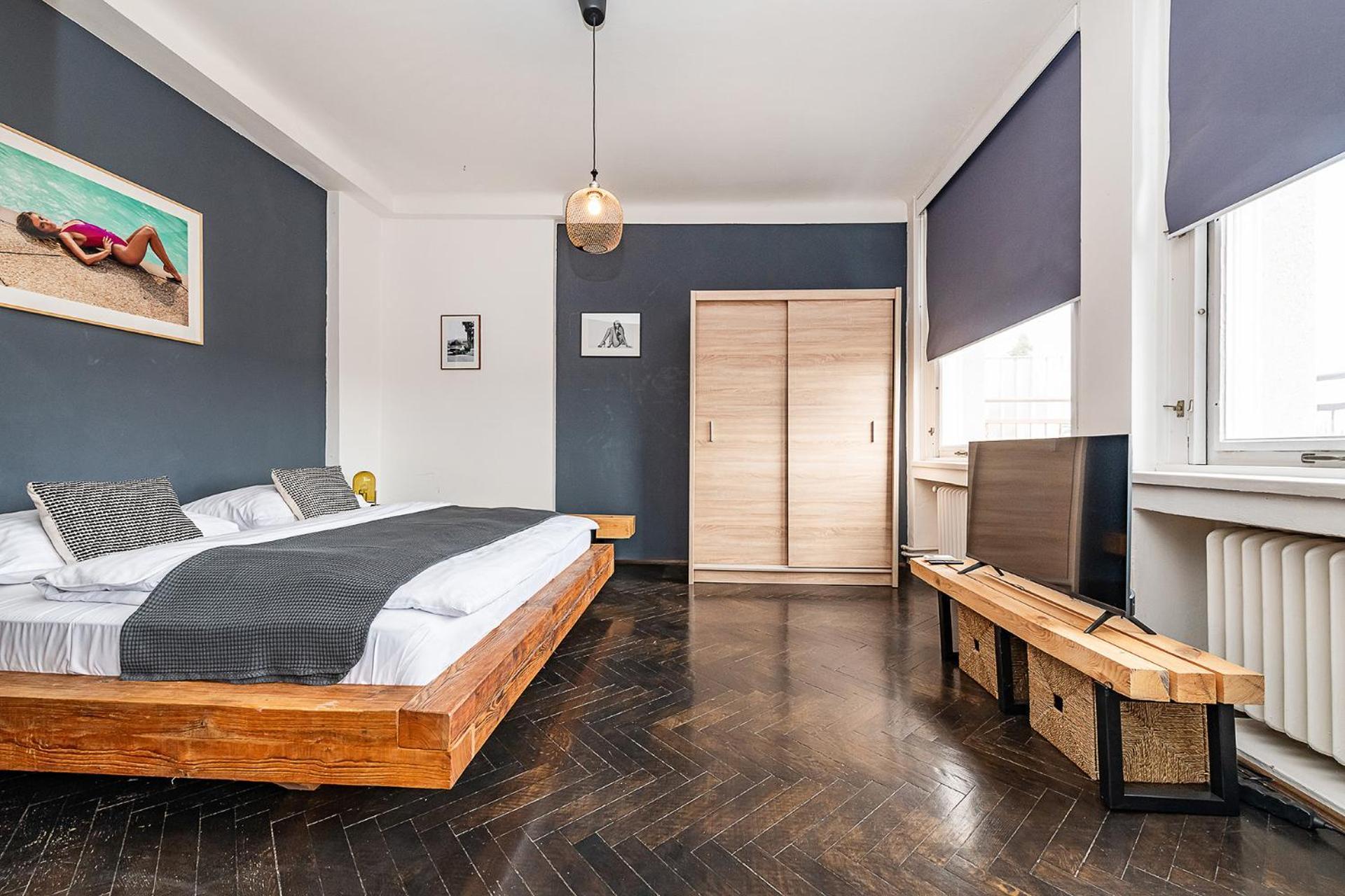 Floor Industrial With A River View Apartamento Praga
