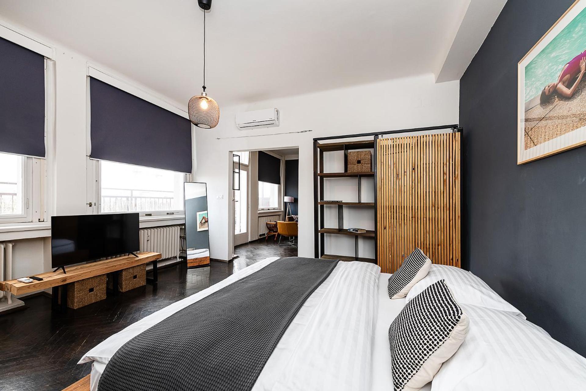 Apartamento Floor Industrial With A River View Praga
