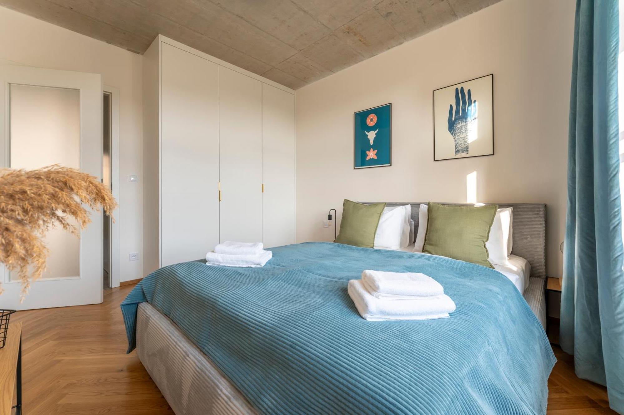 Visit Oomph Apartamento