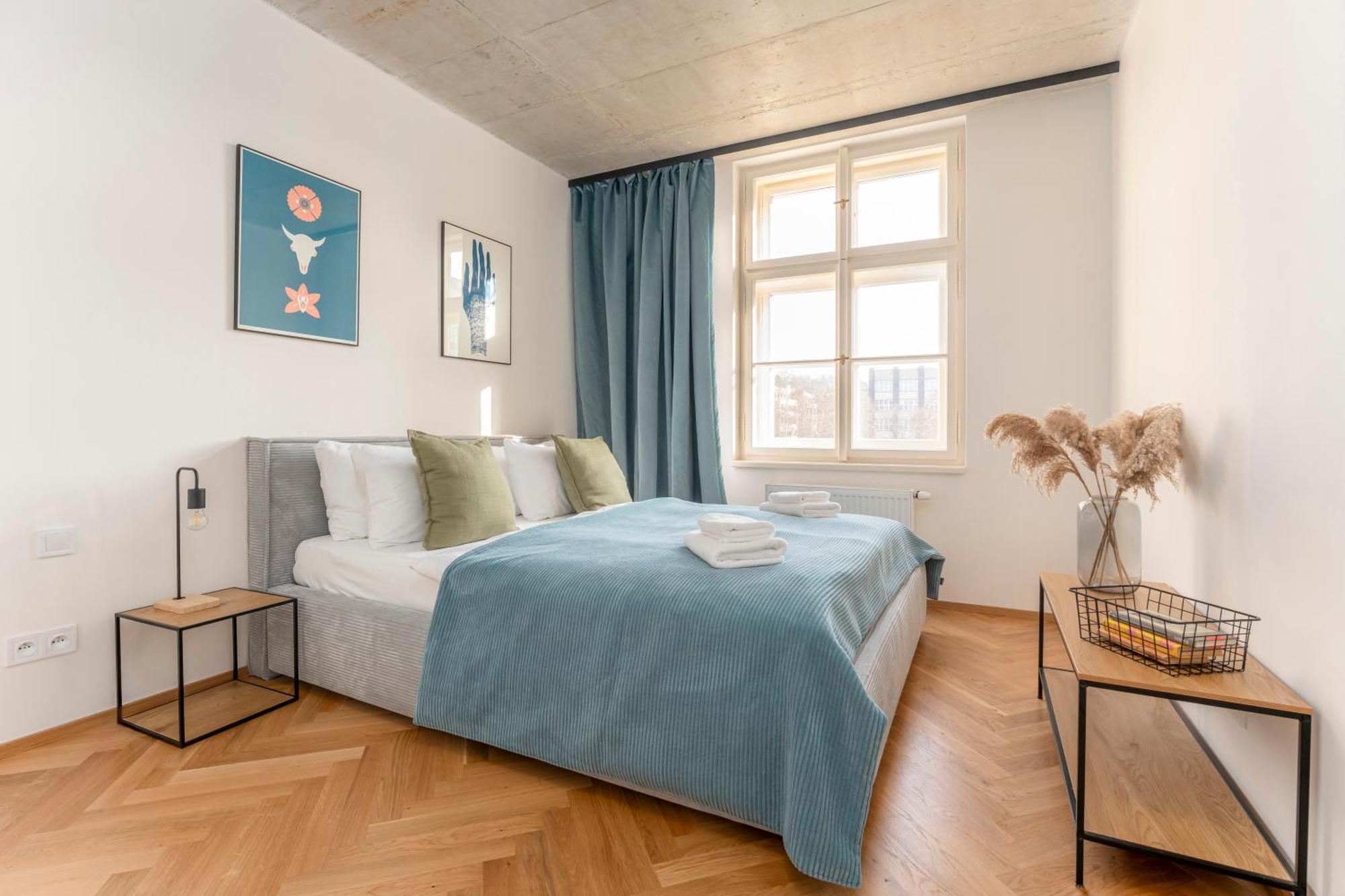 Visit Oomph Prag