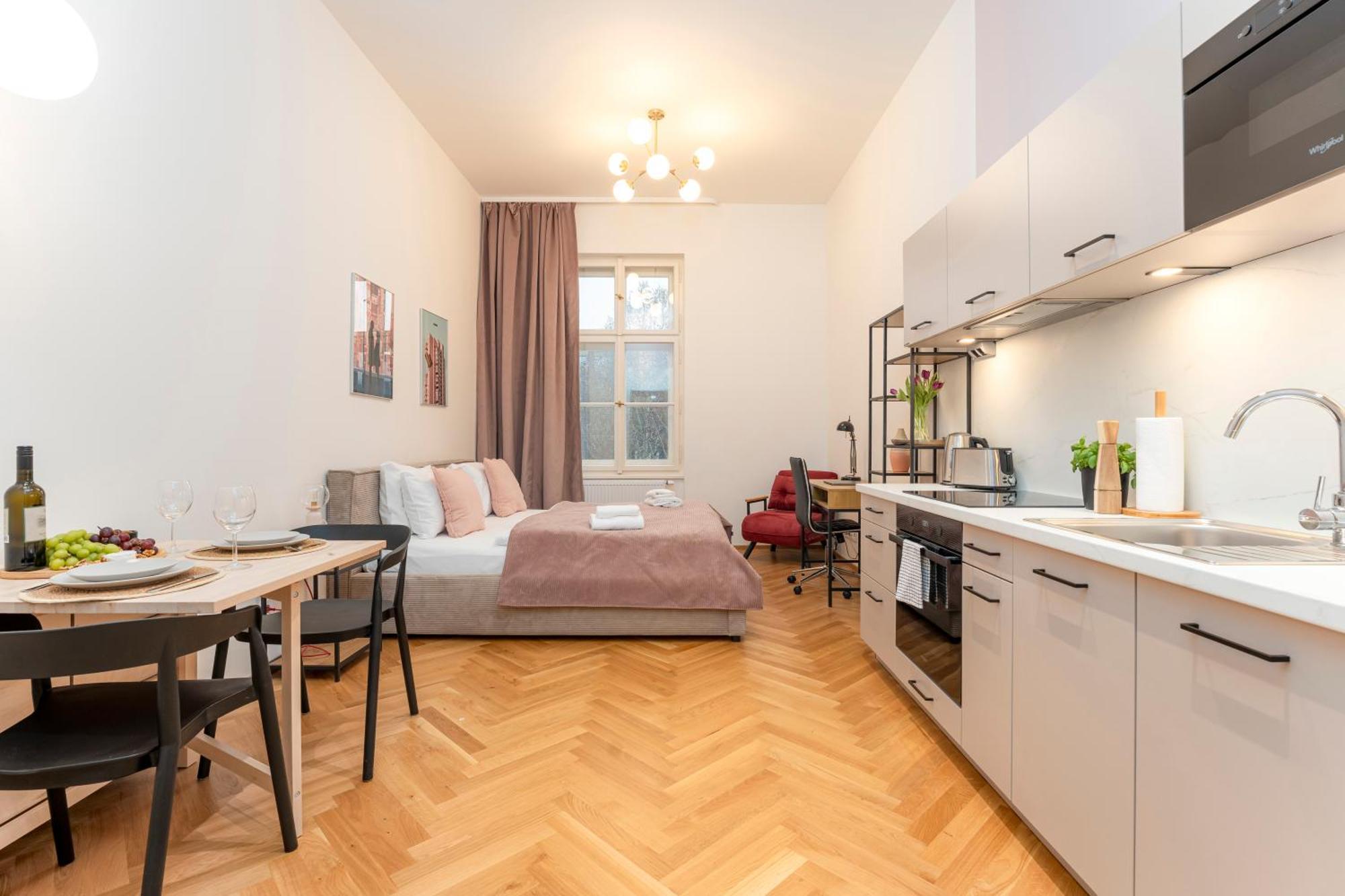 Visit Oomph Prag