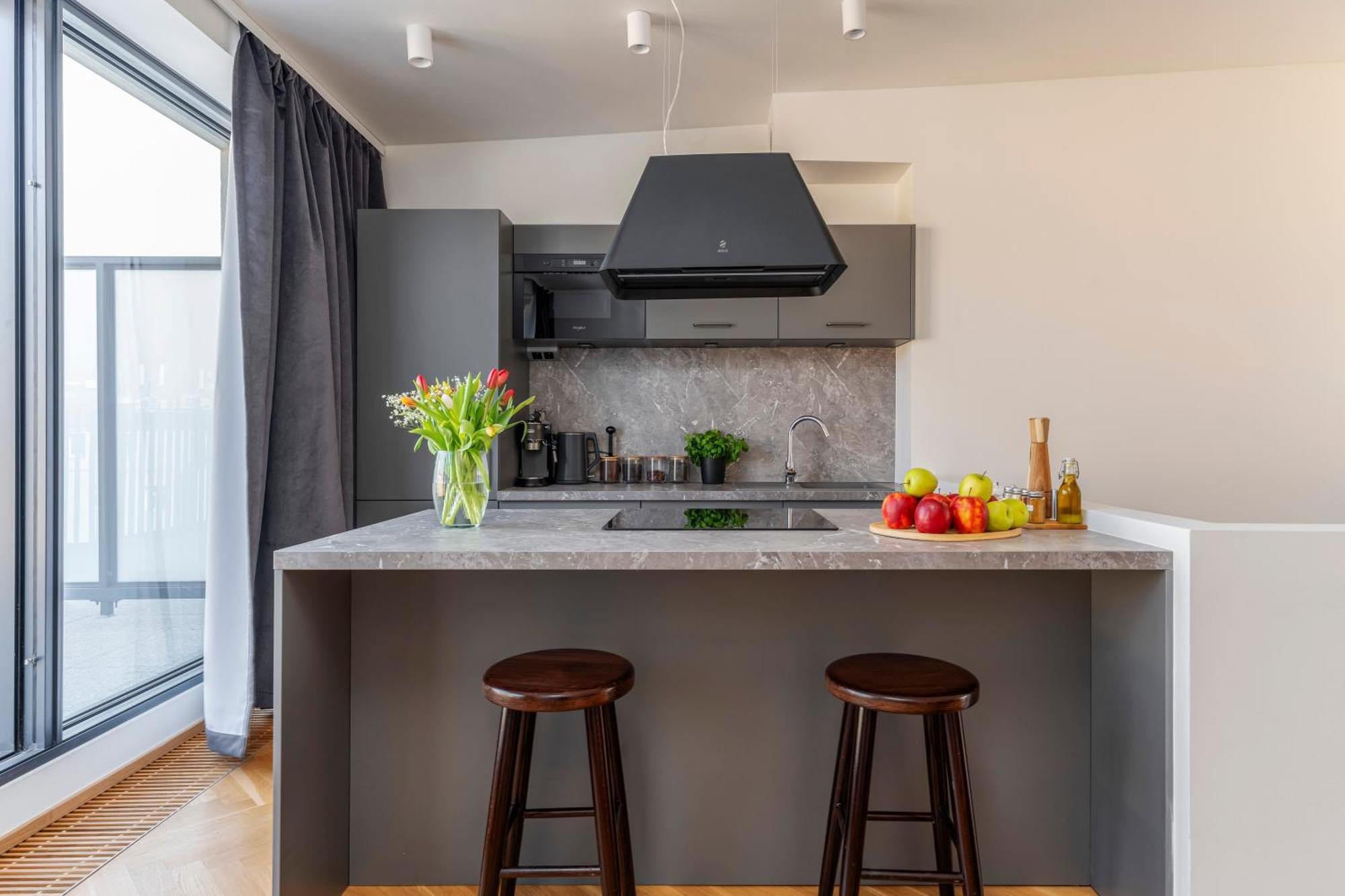 Visit Oomph Apartamento Praga
