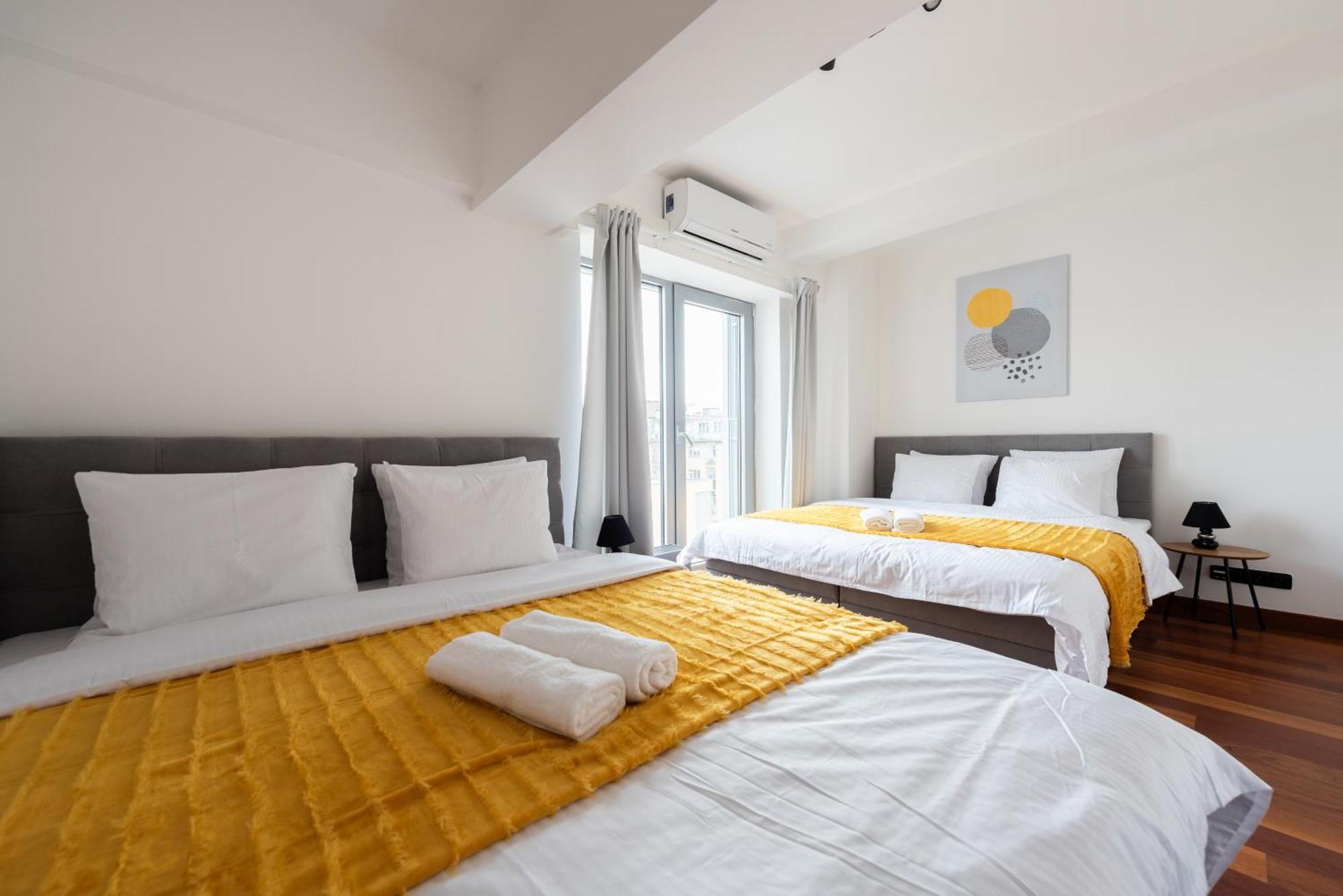 Apartment 2-level On Krizikova Near The Metro *